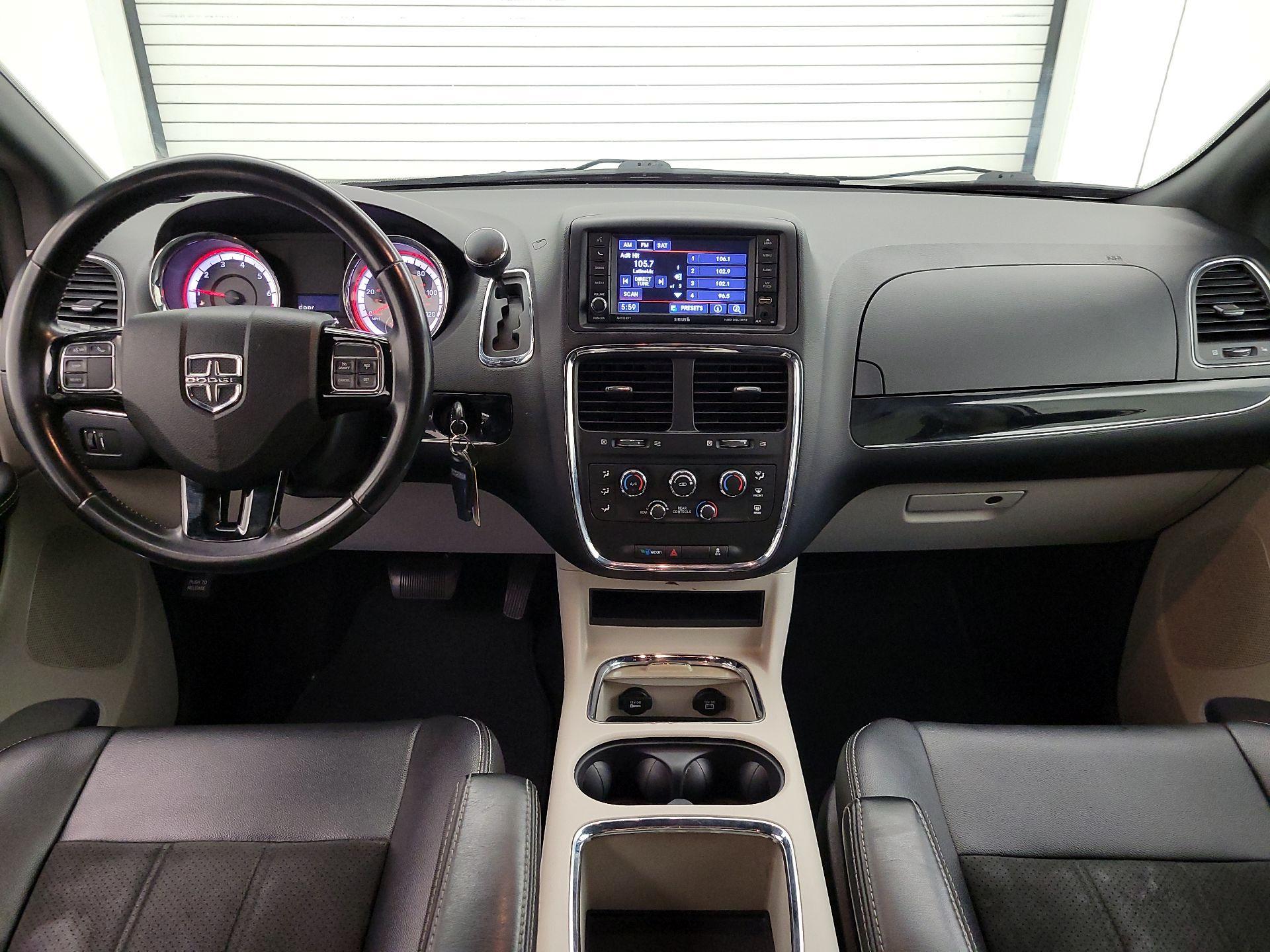 Thumbnail: 2019 Dodge Grand Caravan - 9