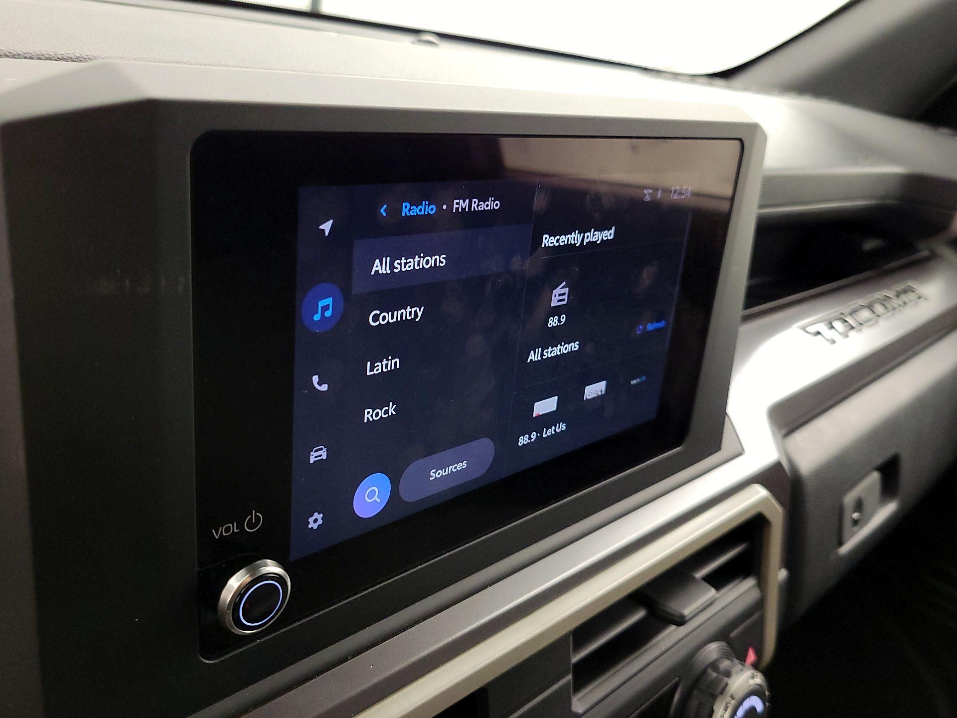 Thumbnail: 2025 Toyota Tacoma - 15