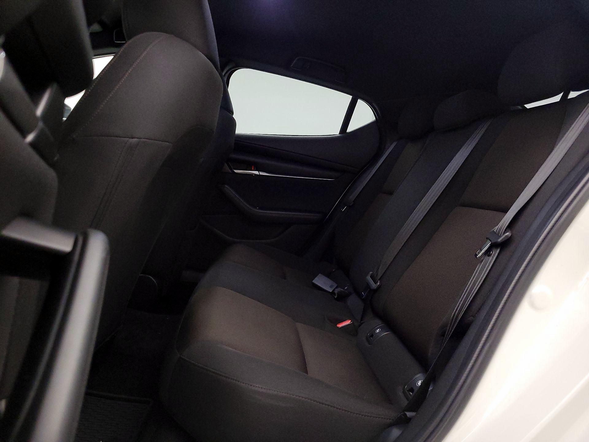 Thumbnail: 2022 Mazda Mazda3 - 19