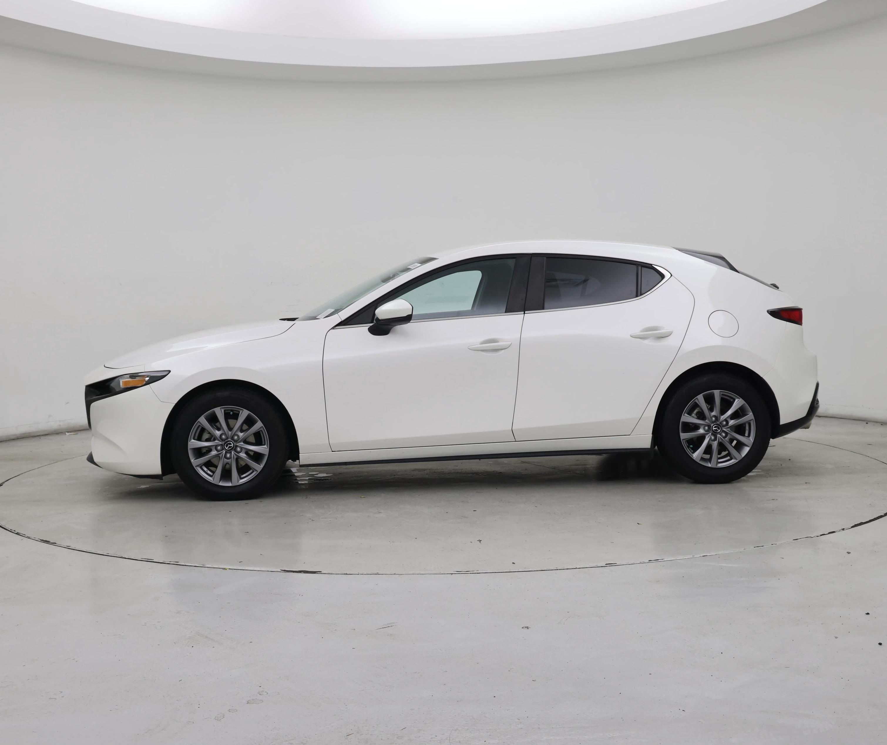 Thumbnail: 2022 Mazda Mazda3 - 3