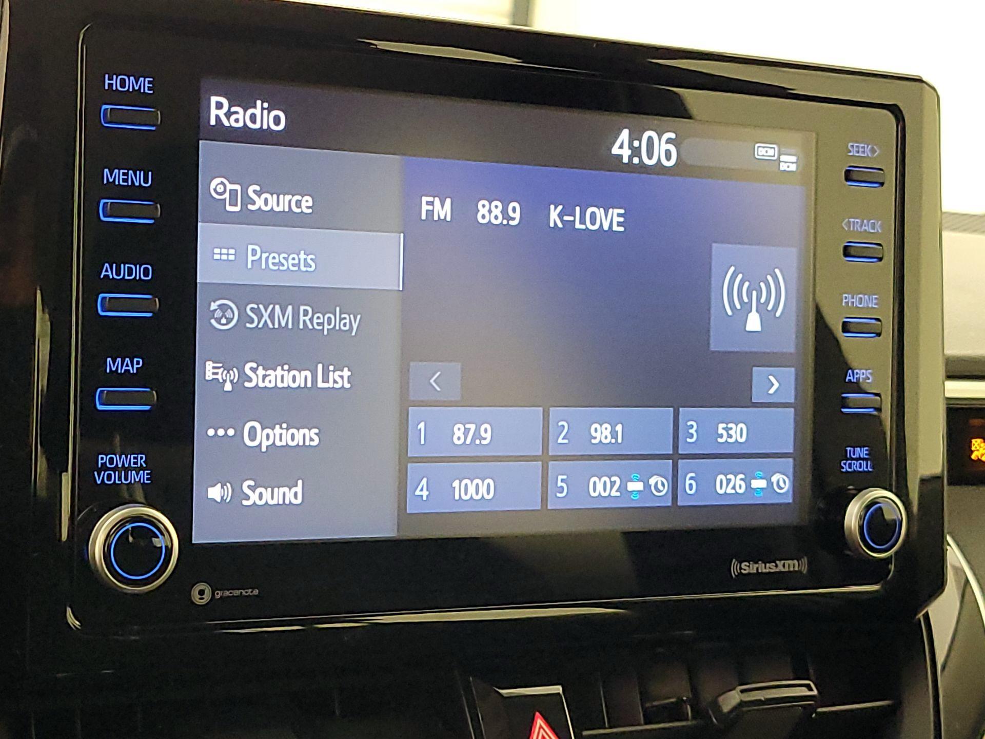 Thumbnail: 2022 Toyota Corolla - 15