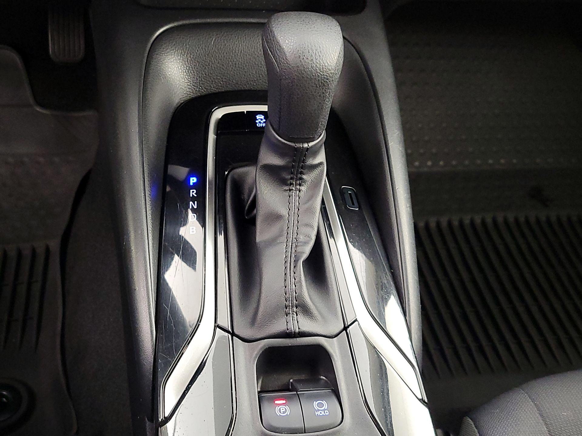 Thumbnail: 2022 Toyota Corolla - 17