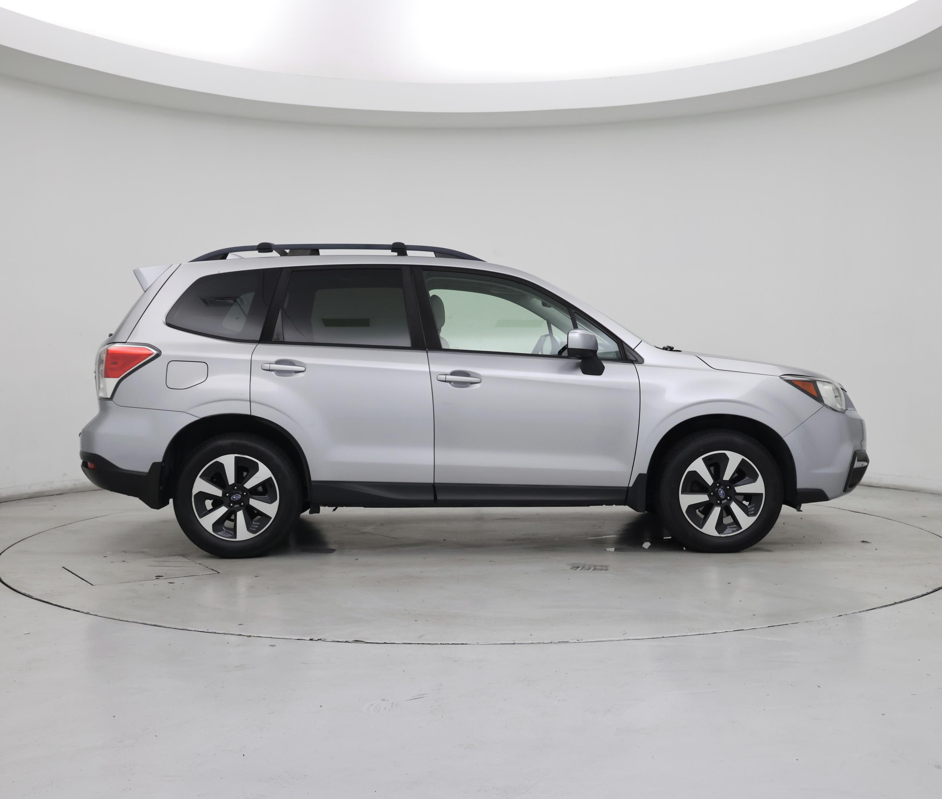 Thumbnail: 2017 Subaru Forester - 7