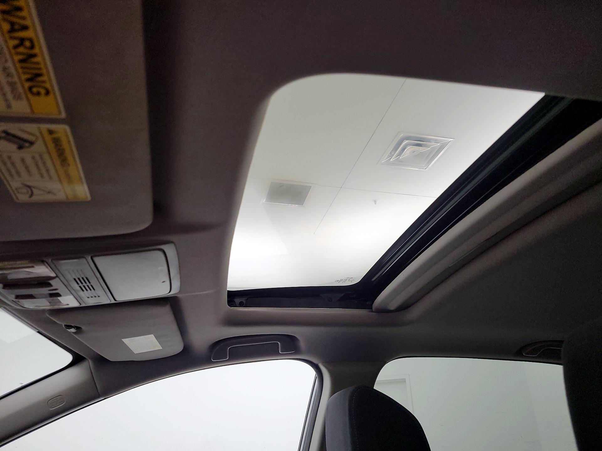 Thumbnail: 2017 Honda CR-V - 19