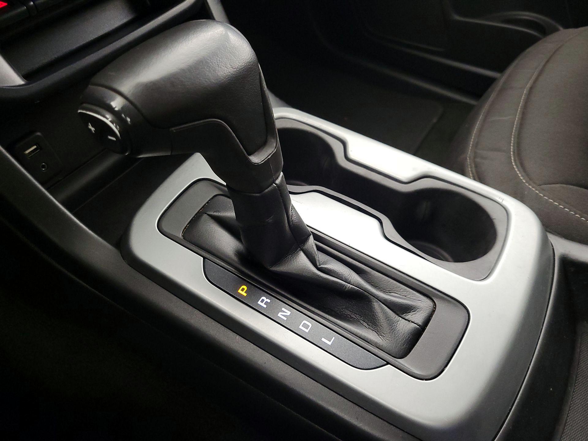 Thumbnail: 2018 Chevrolet Colorado - 17