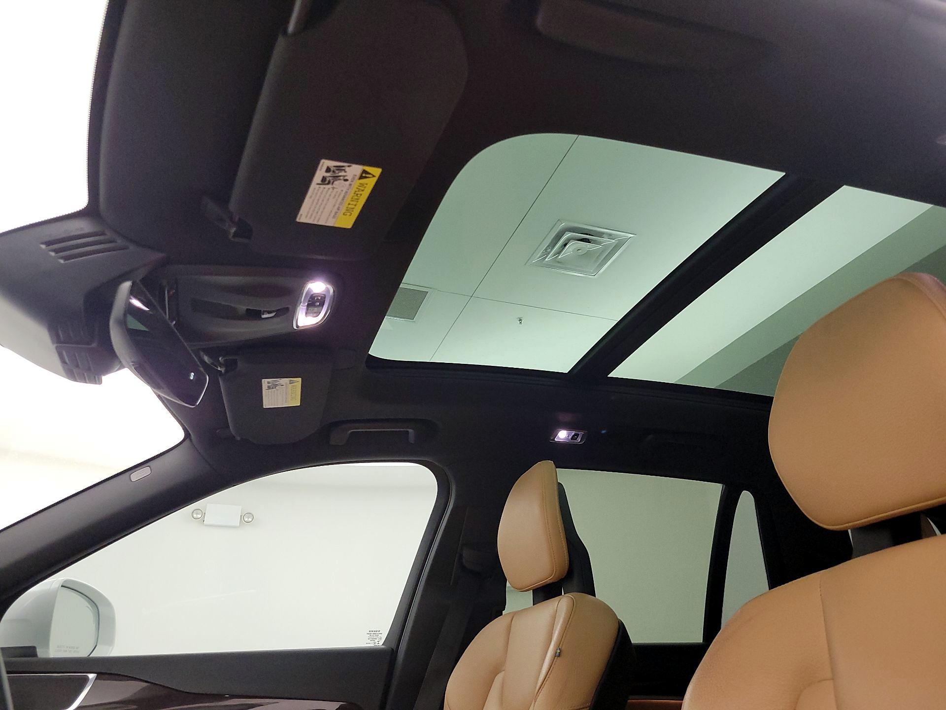 Thumbnail: 2018 Volvo XC90 - 20