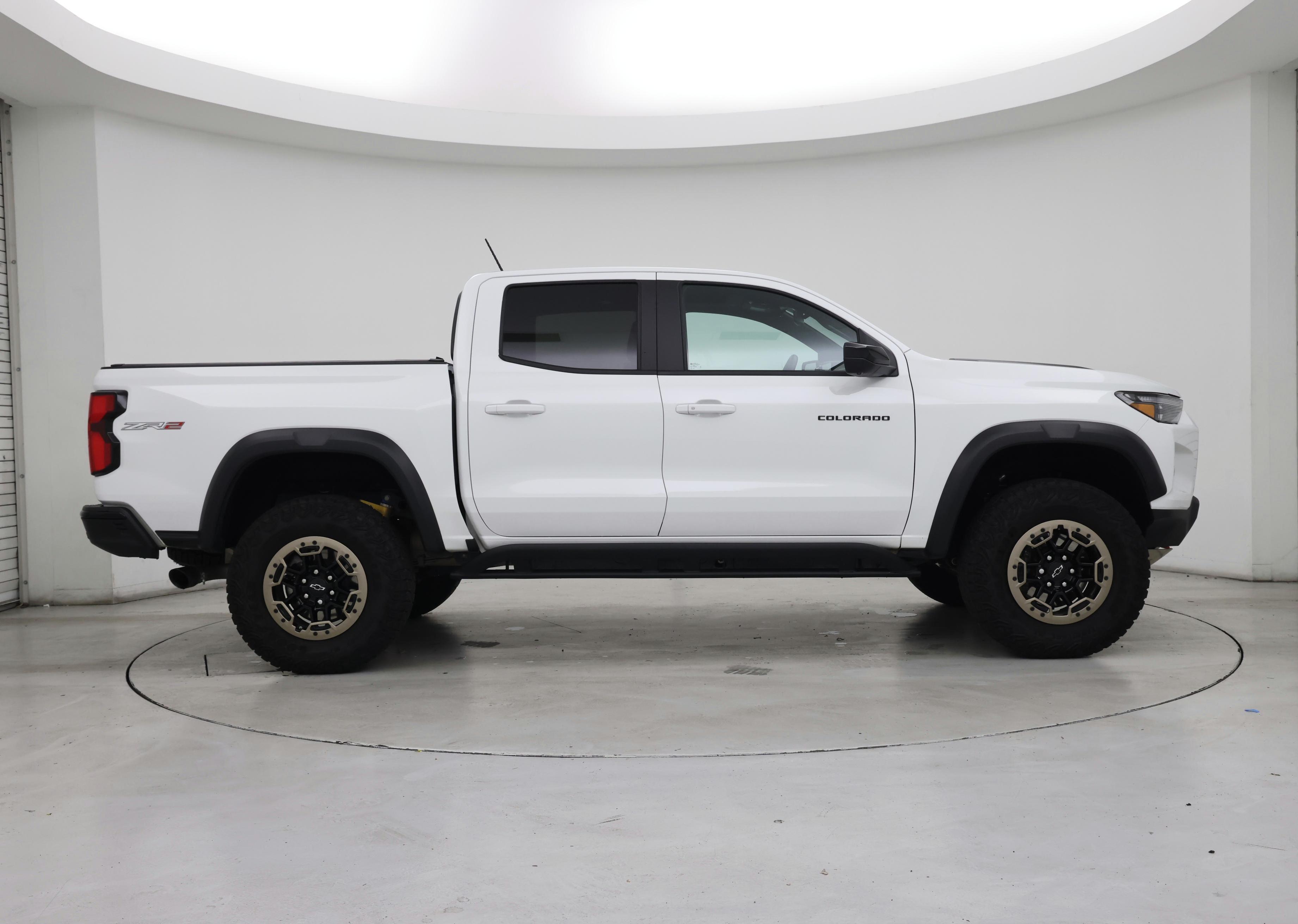 Thumbnail: 2024 Chevrolet Colorado - 7