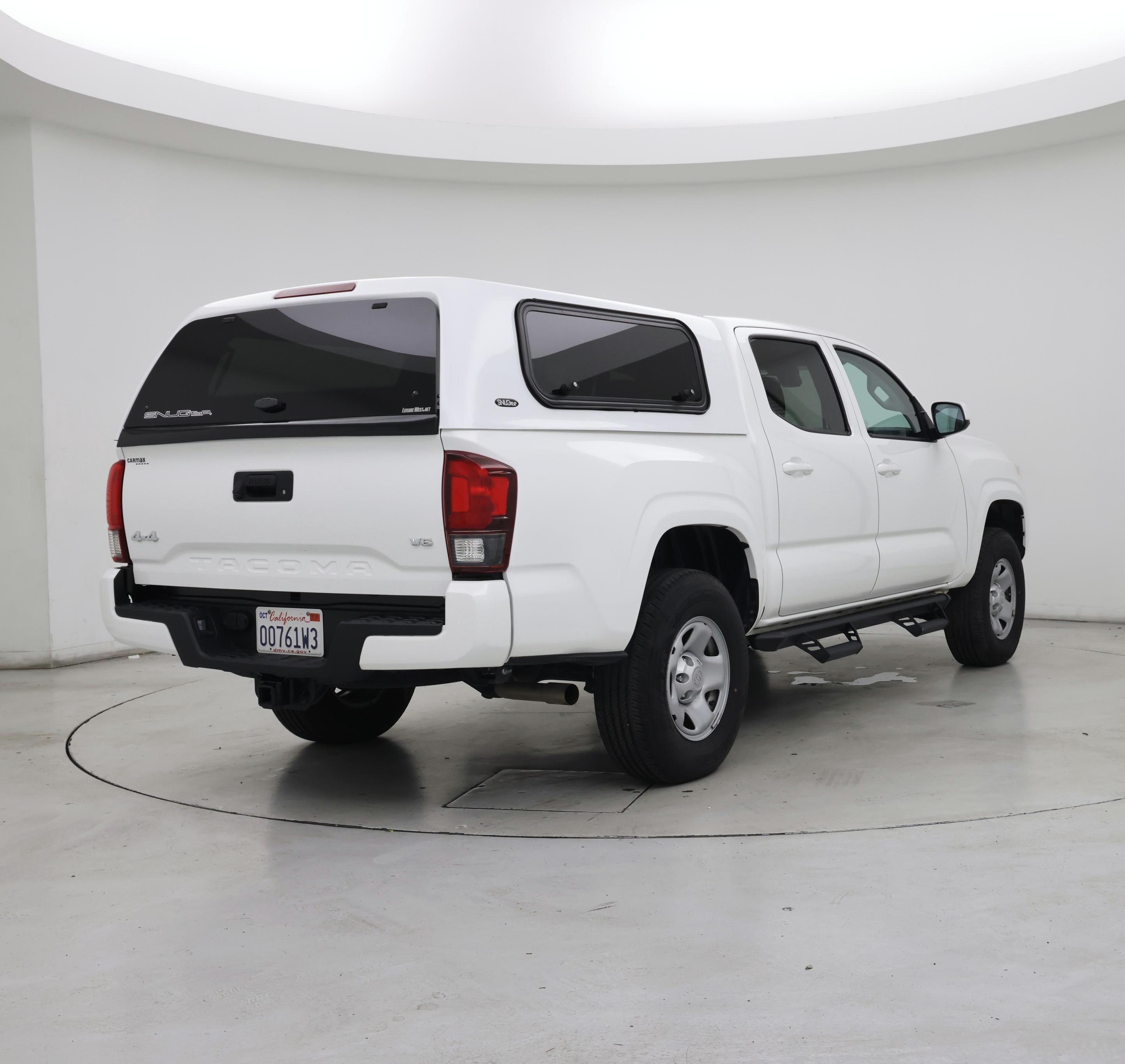 Thumbnail: 2023 Toyota Tacoma - 8