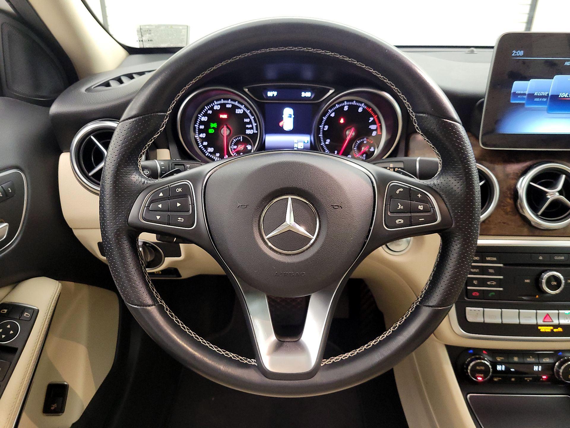 Thumbnail: 2019 Mercedes-Benz GLA - 10