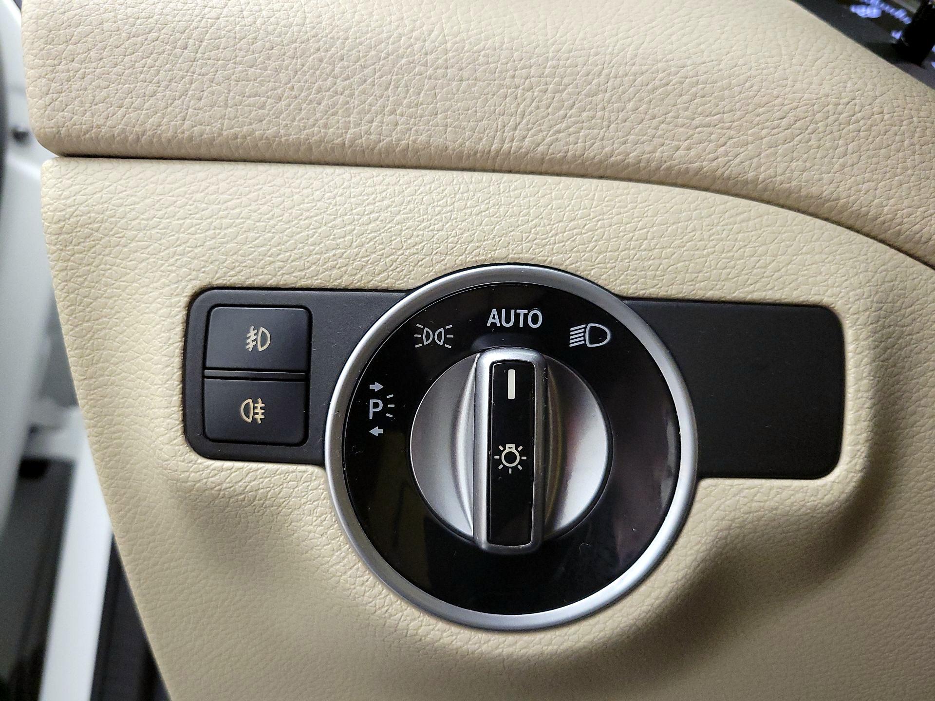 Thumbnail: 2019 Mercedes-Benz GLA - 13