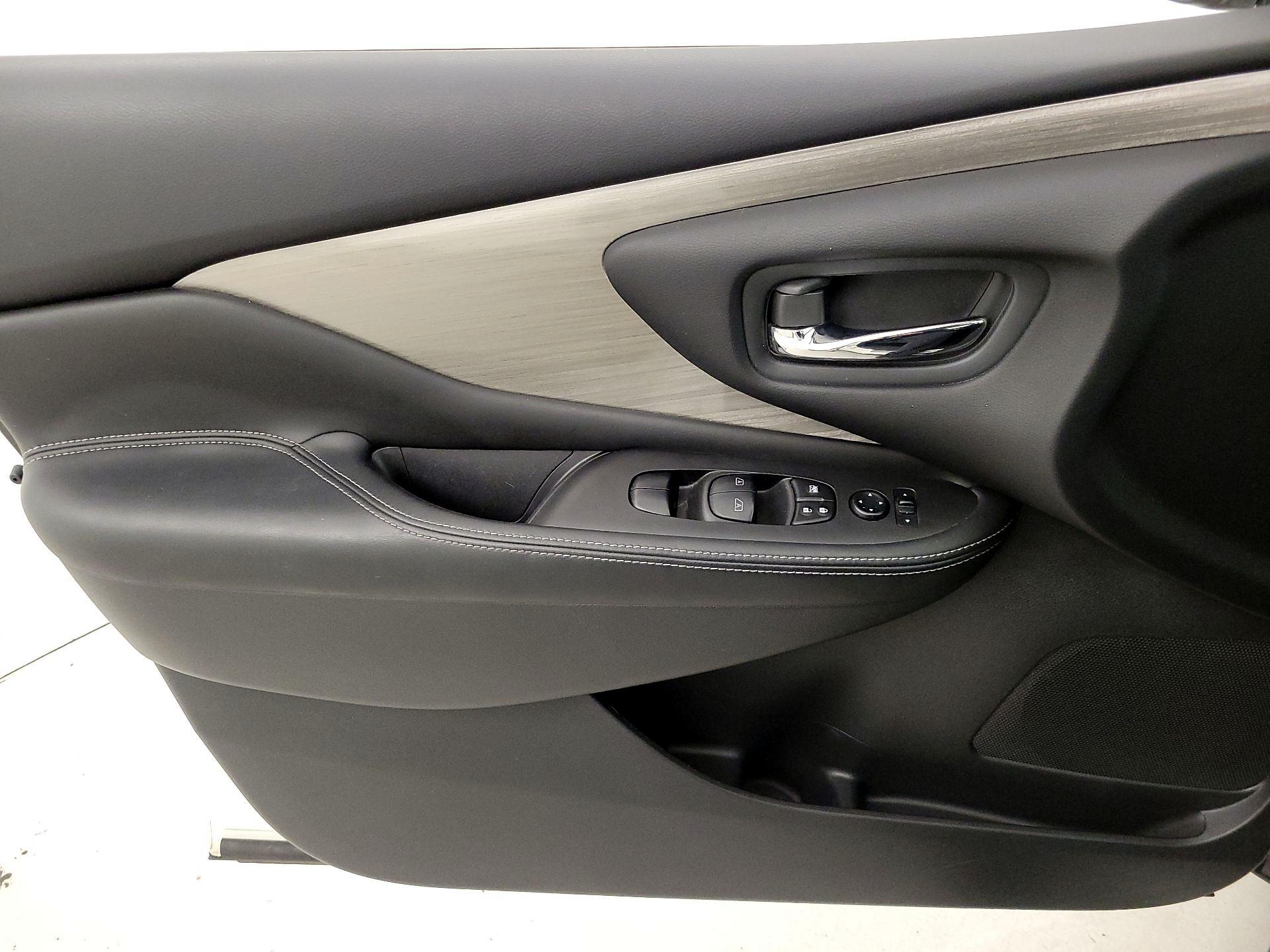 Thumbnail: 2015 Nissan Murano - 12