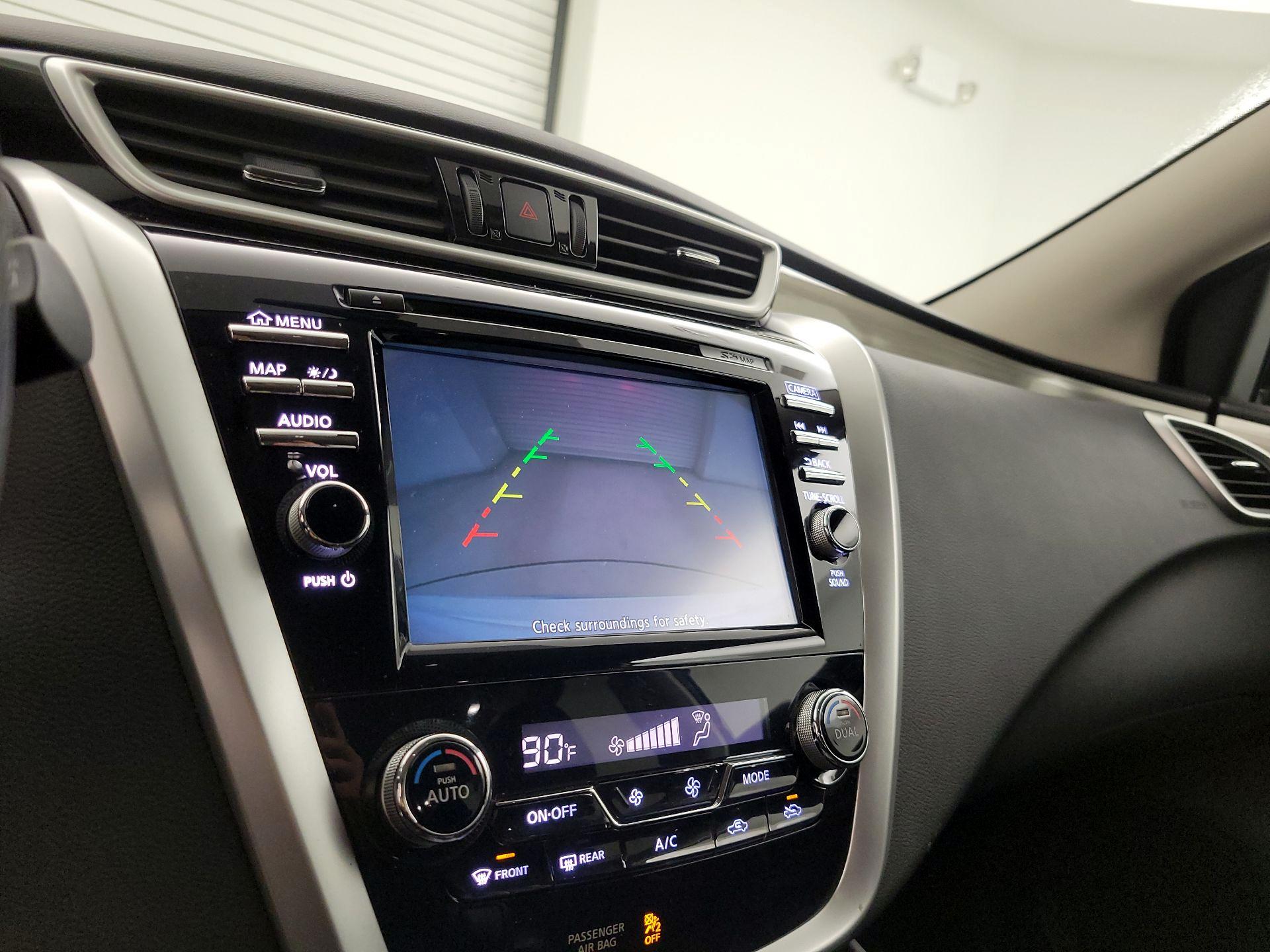 Thumbnail: 2015 Nissan Murano - 15