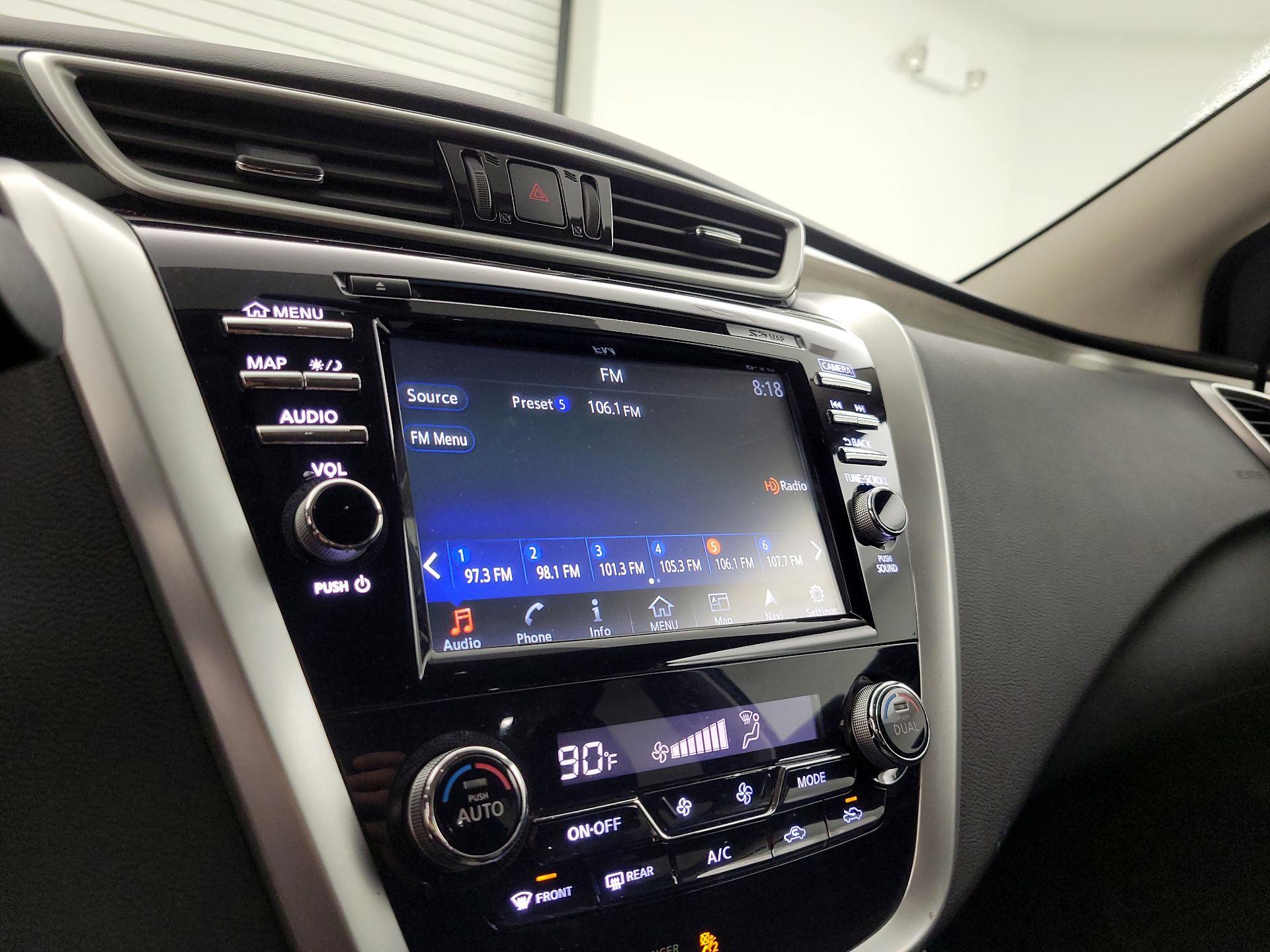 Thumbnail: 2015 Nissan Murano - 16