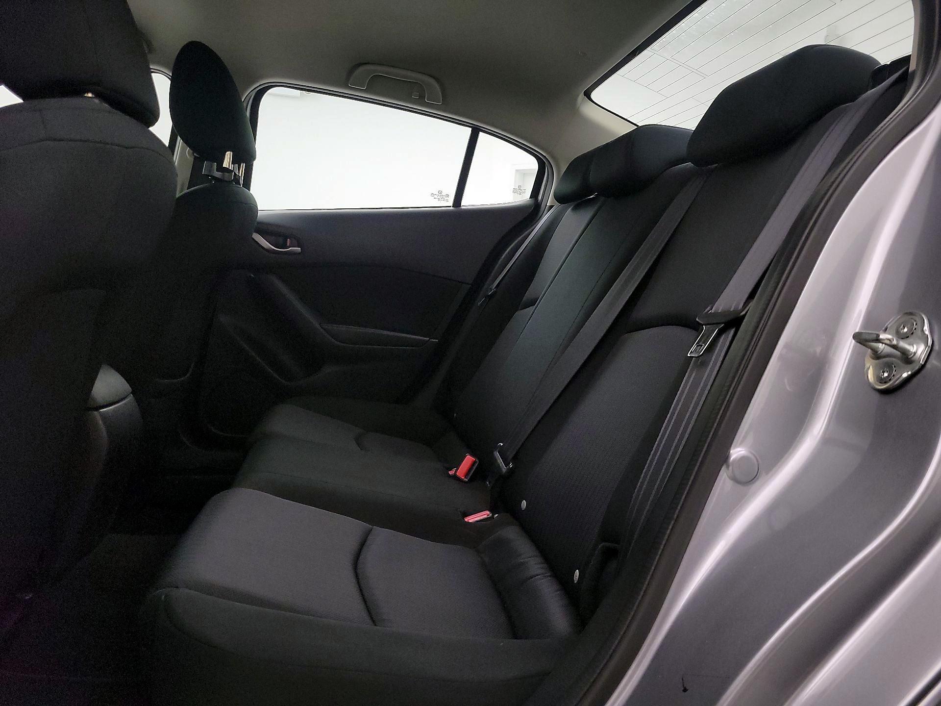 Thumbnail: 2015 Mazda Mazda3 - 19