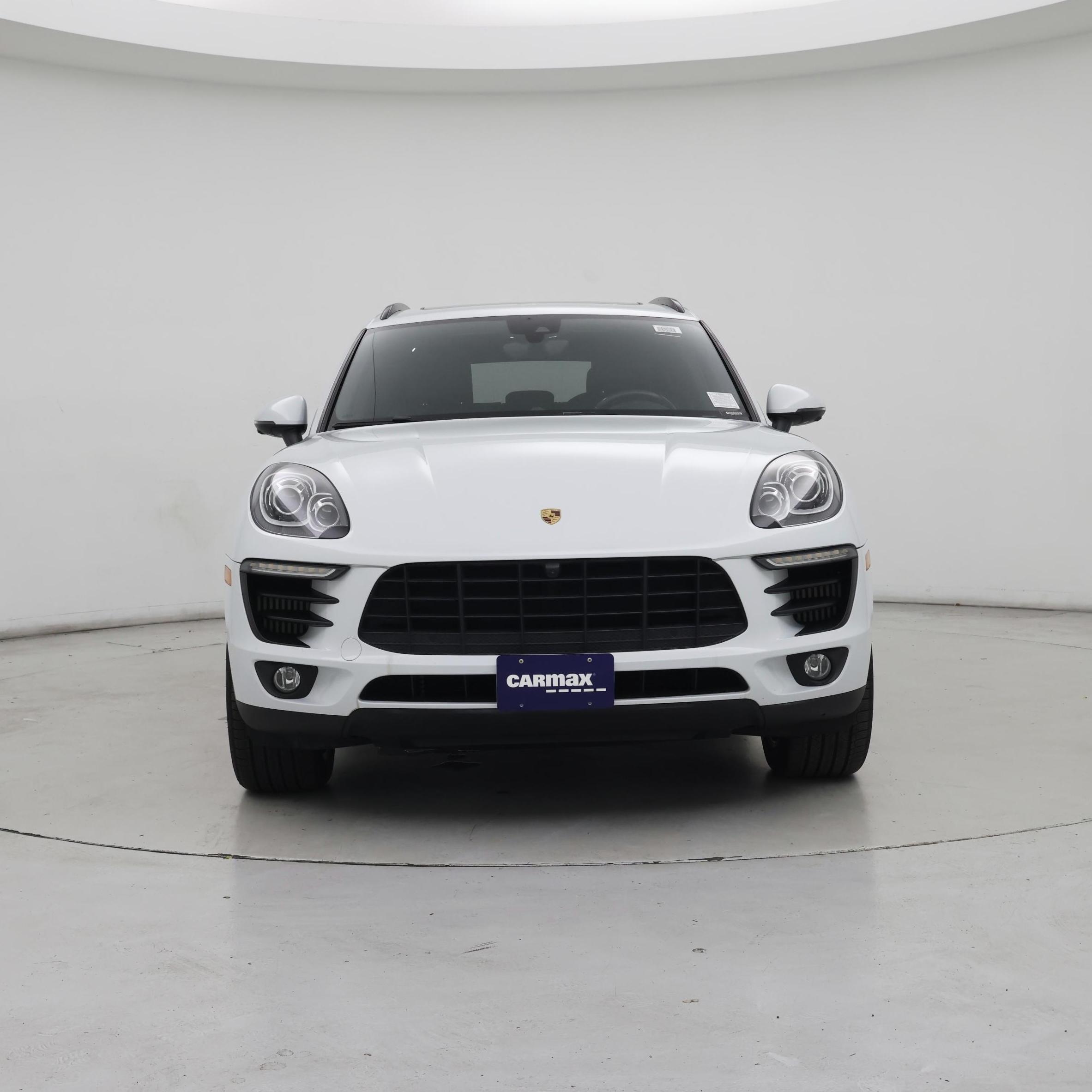 Thumbnail: 2017 Porsche Macan - 5