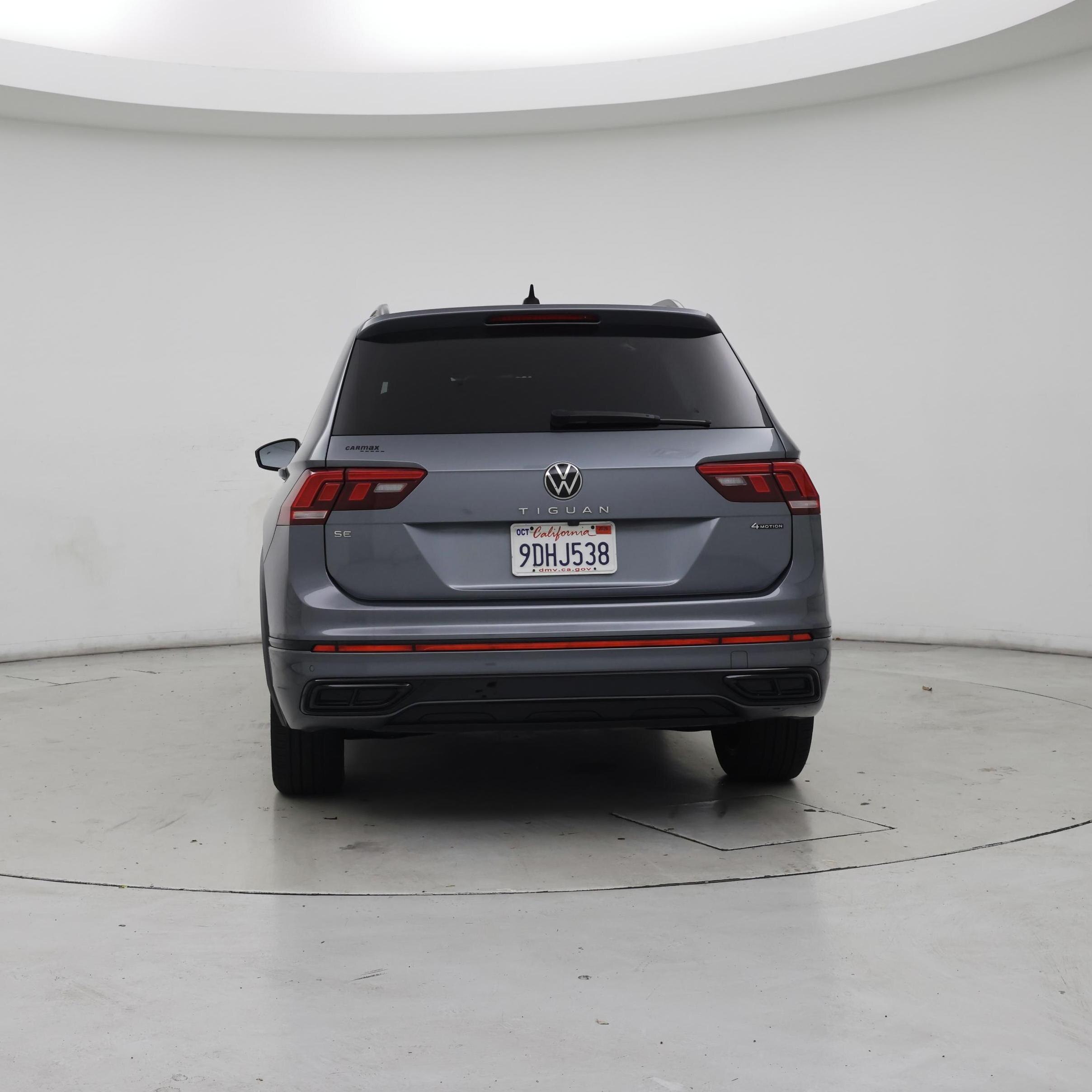 Thumbnail: 2022 Volkswagen Tiguan - 6