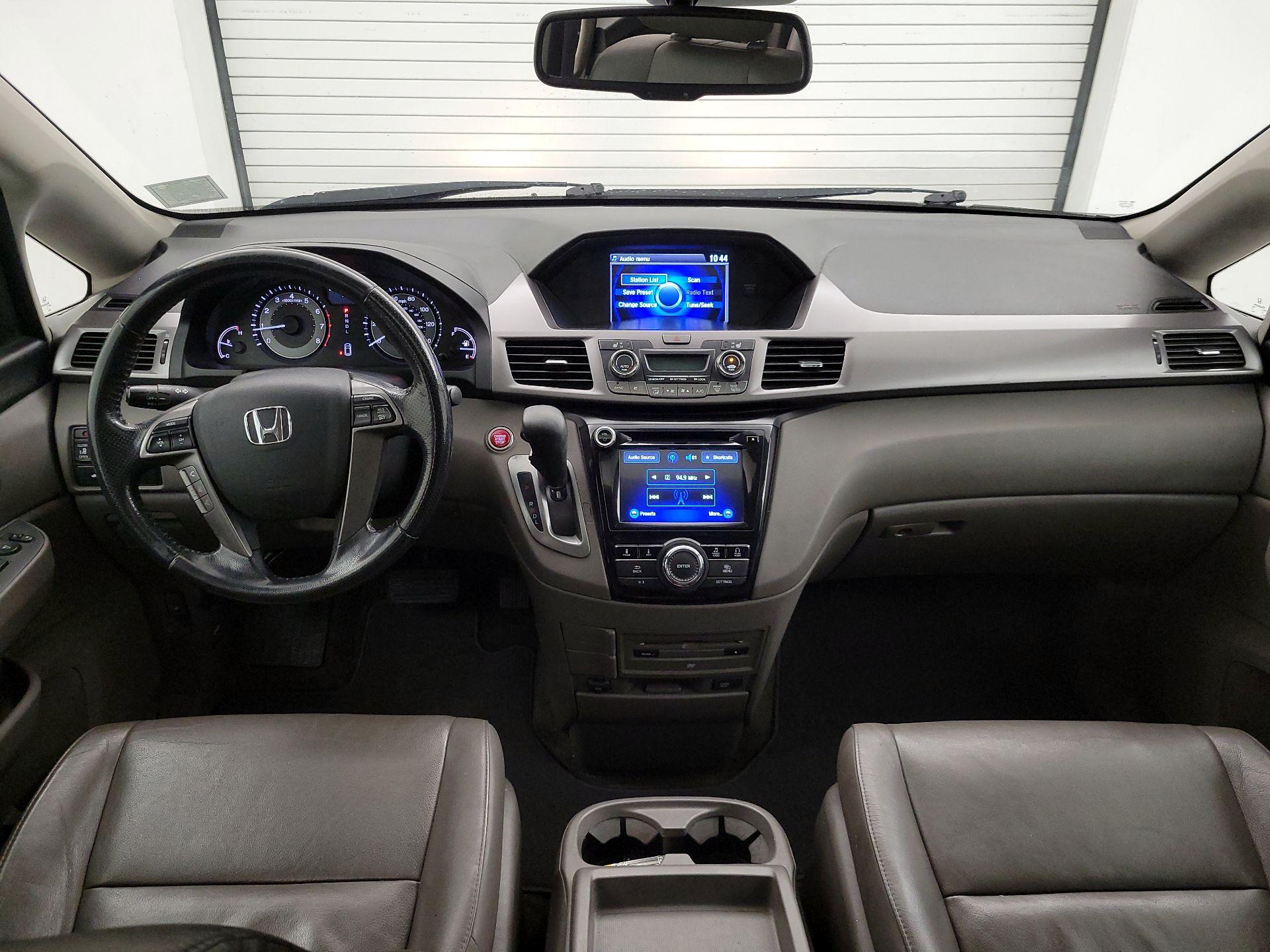 Thumbnail: 2015 Honda Odyssey - 9