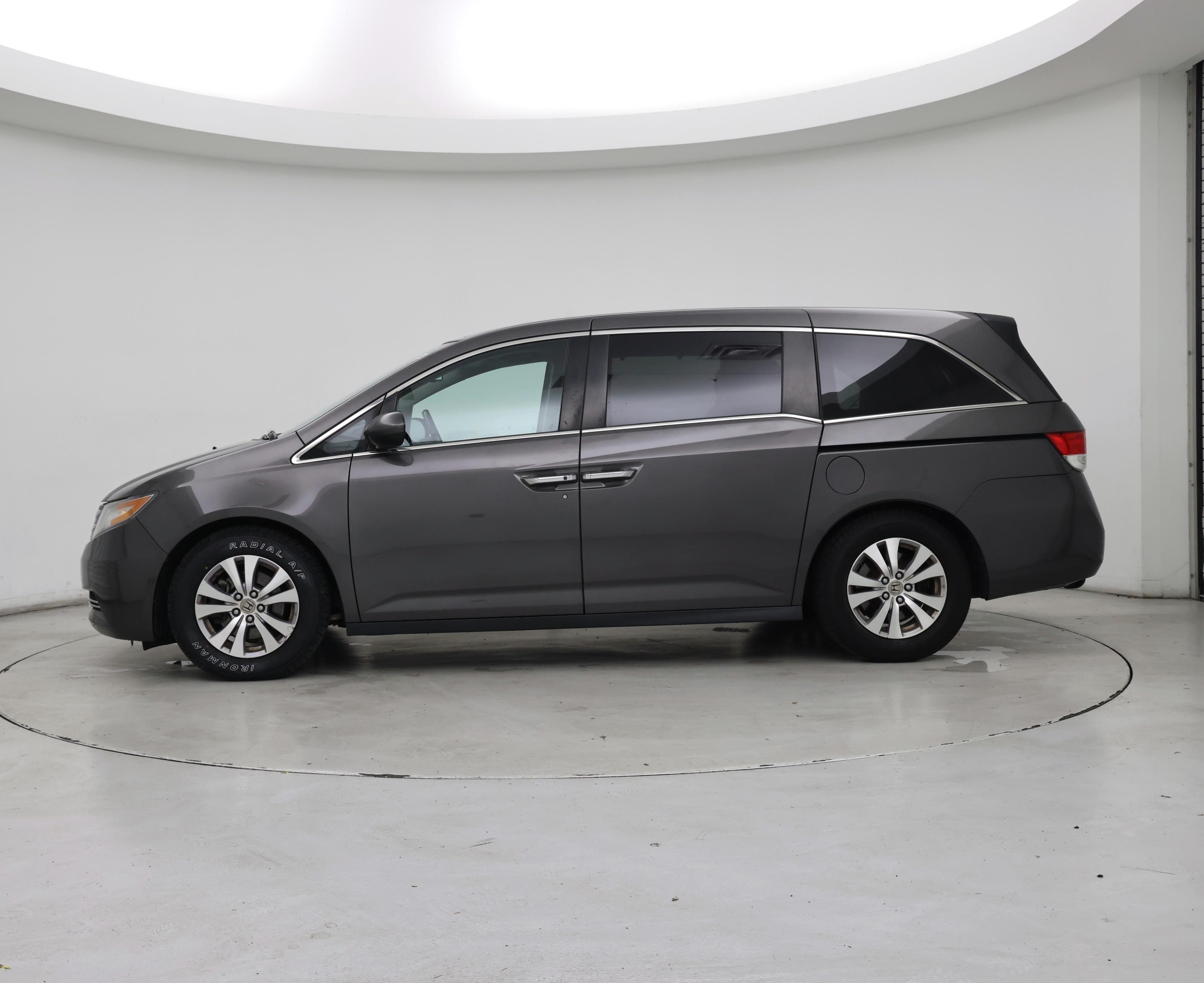 Thumbnail: 2015 Honda Odyssey - 3