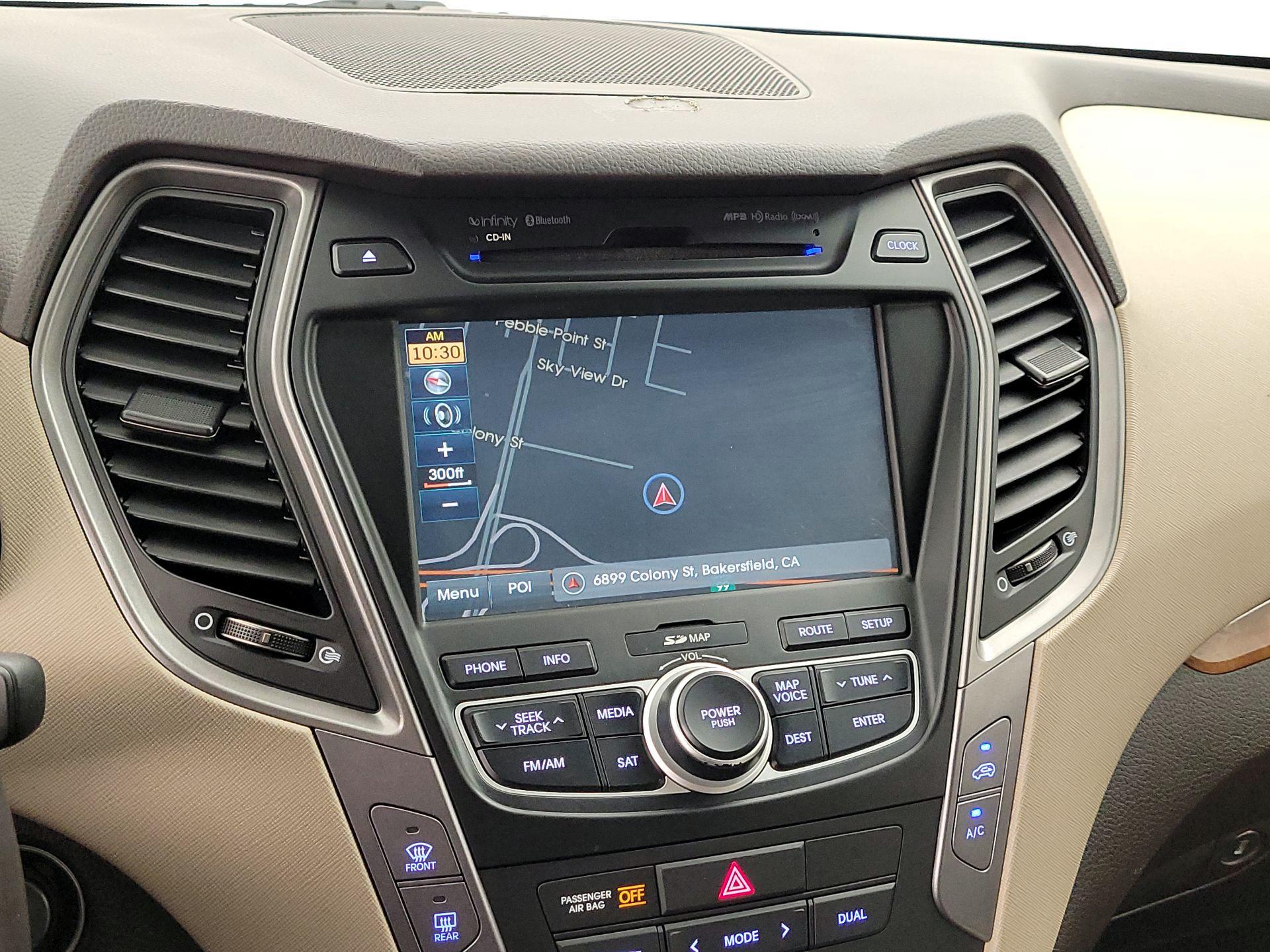 Thumbnail: 2015 Hyundai Santa Fe - 14