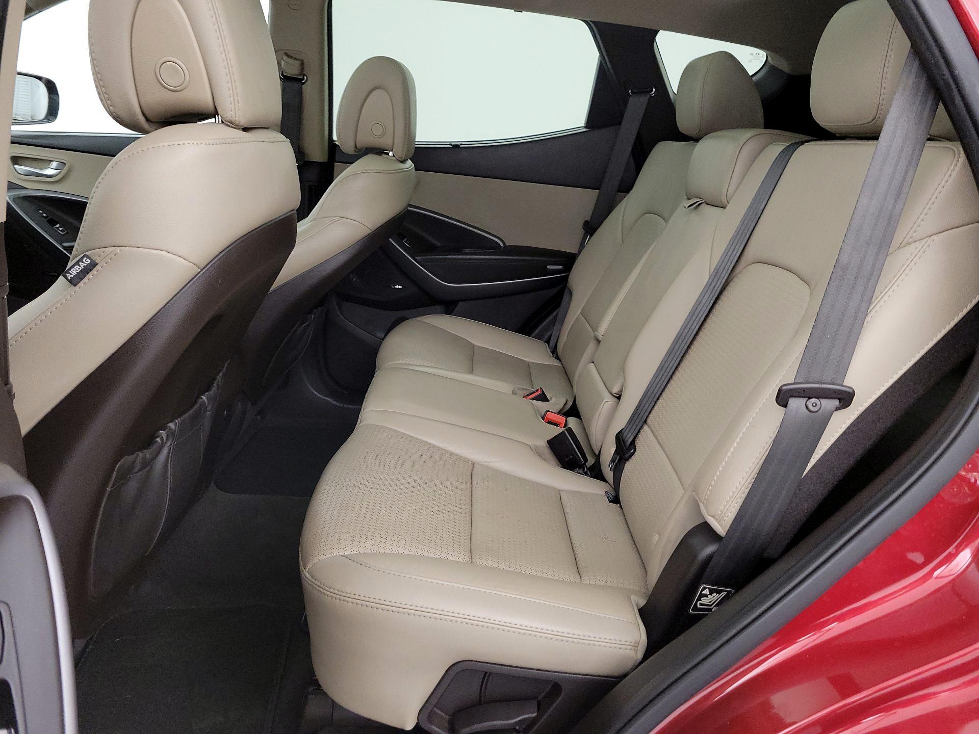 Thumbnail: 2015 Hyundai Santa Fe - 20