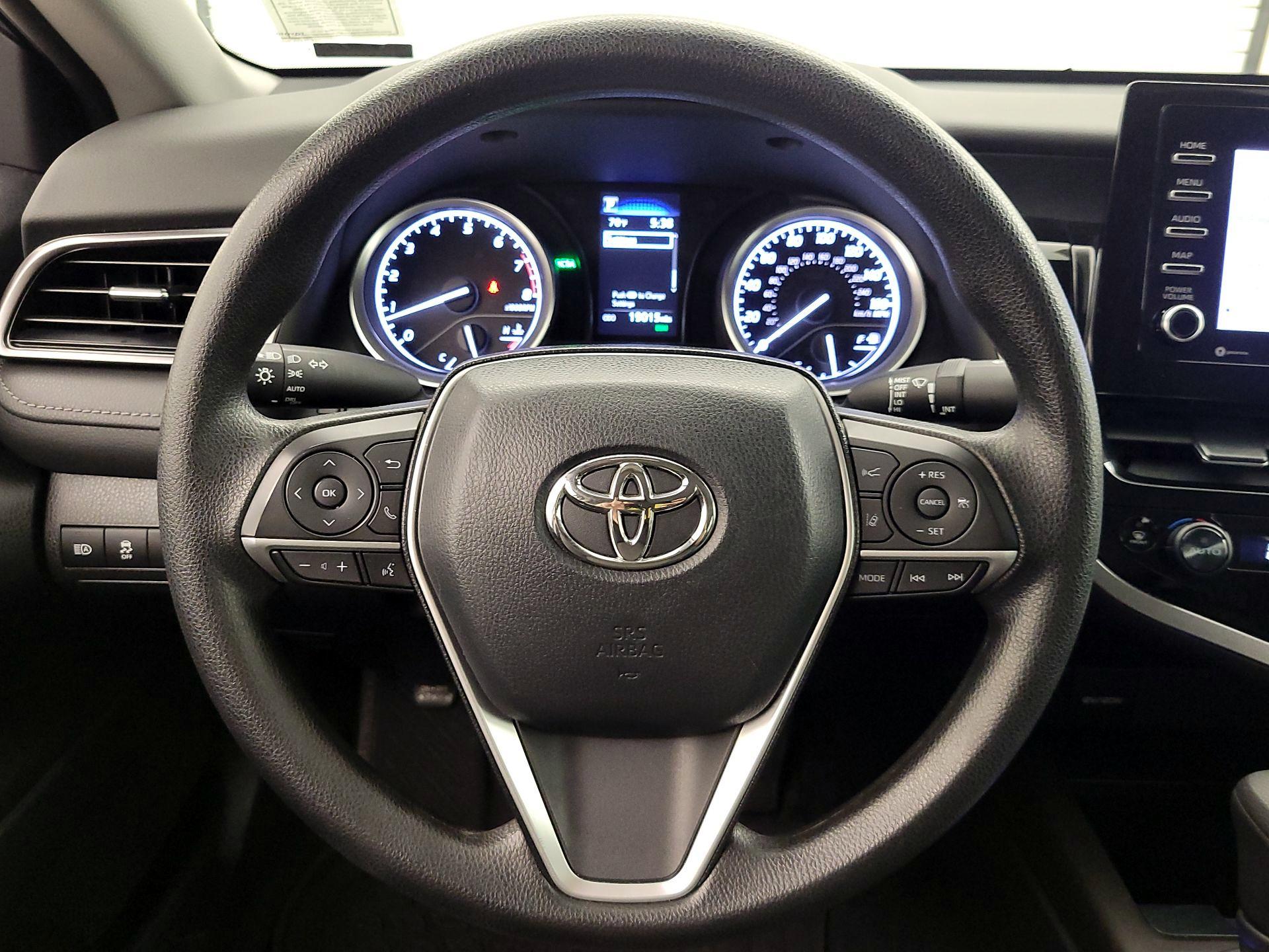 Thumbnail: 2023 Toyota Camry - 10