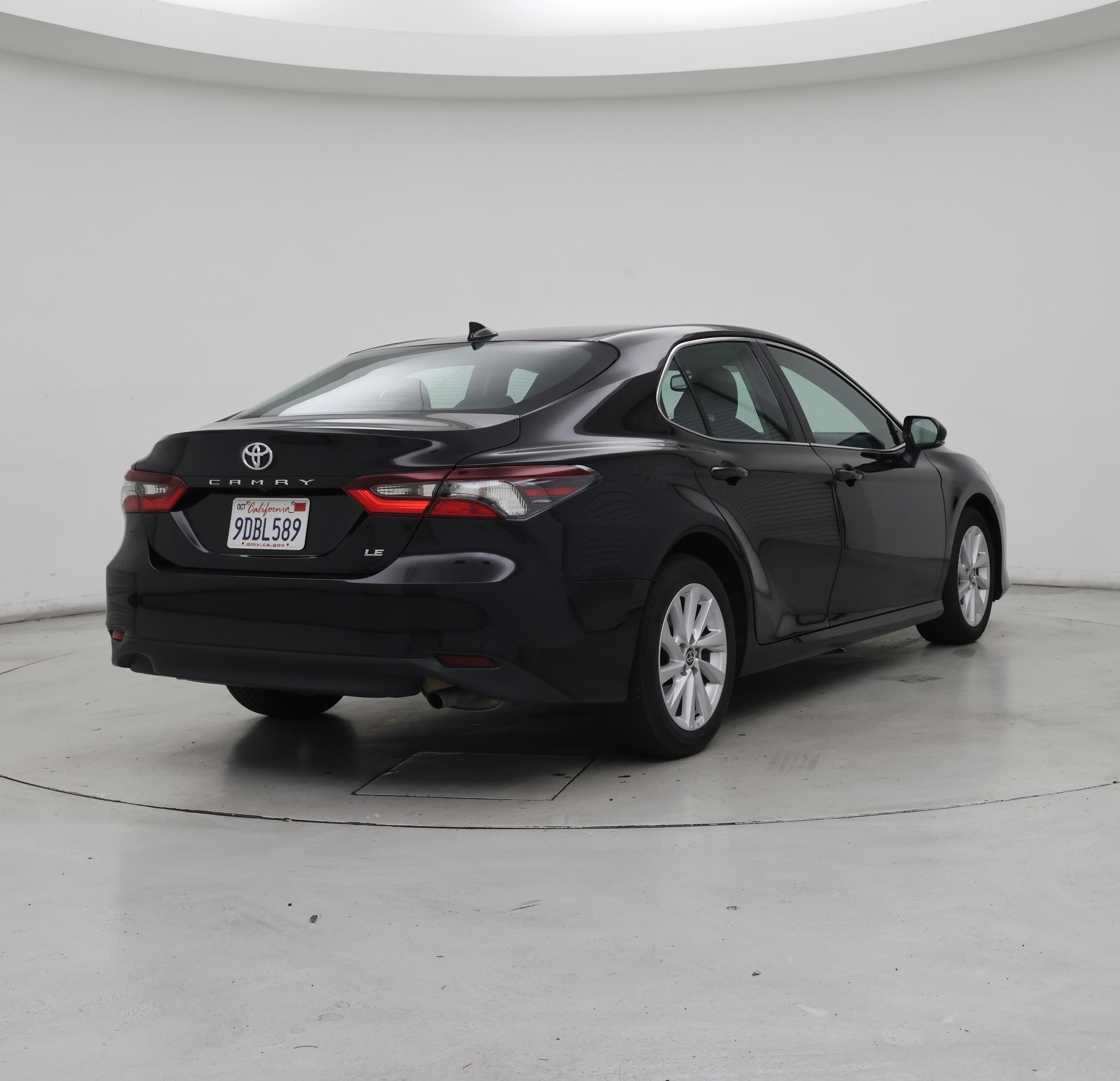 Thumbnail: 2023 Toyota Camry - 8