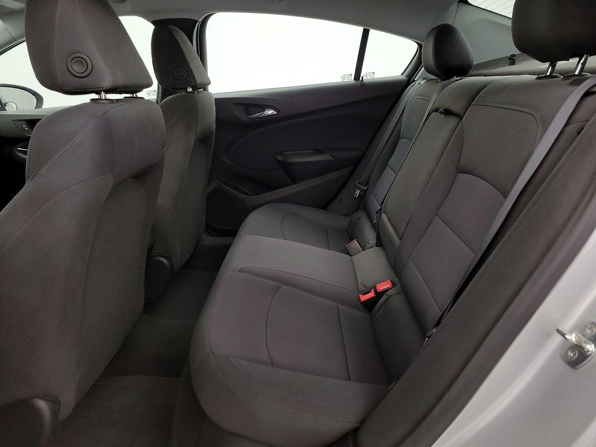 Thumbnail: 2019 Chevrolet Cruze - 19