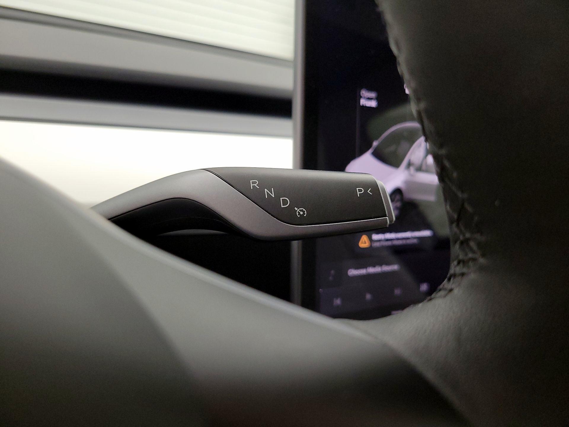 Thumbnail: 2023 Tesla Model Y - 17