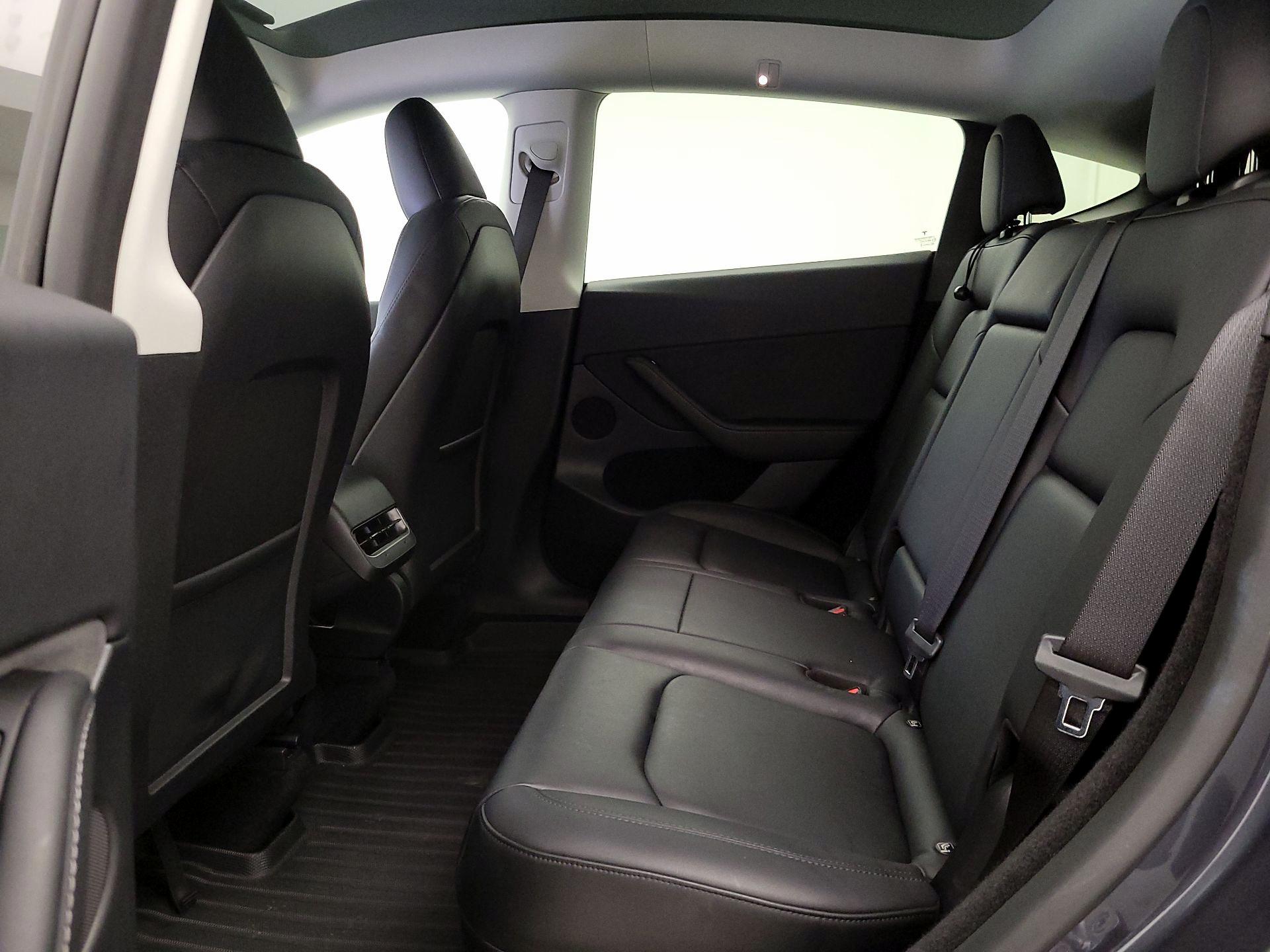 Thumbnail: 2023 Tesla Model Y - 19