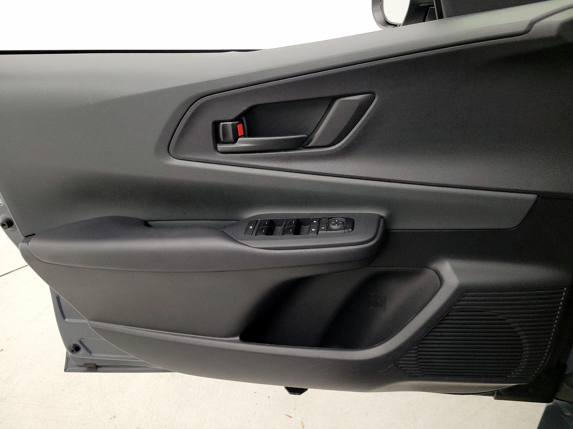 Thumbnail: 2024 Toyota Prius - 12