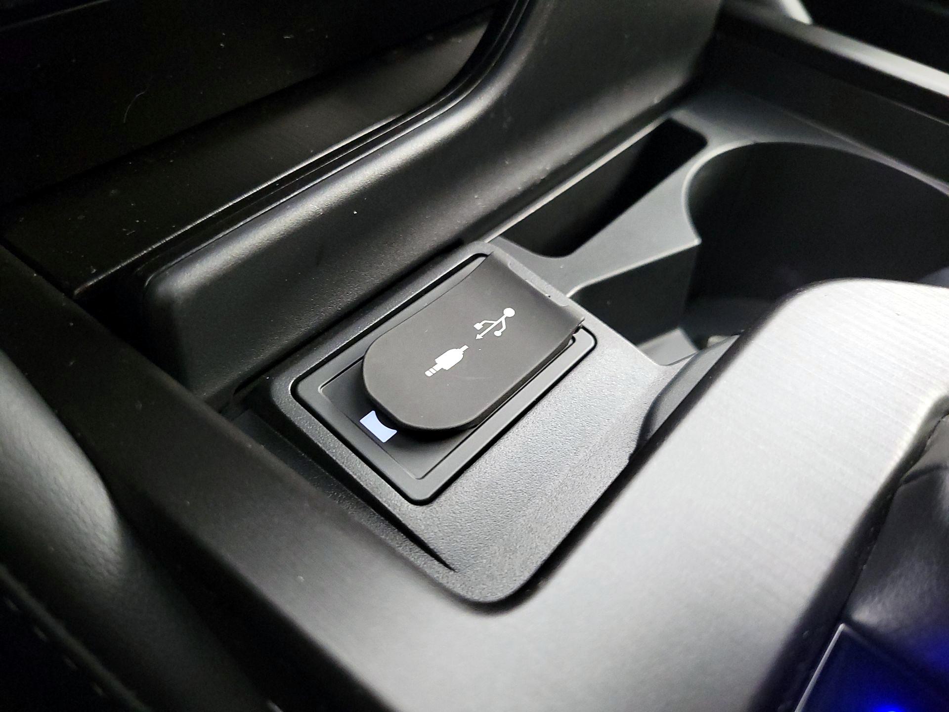 Thumbnail: 2019 Lexus ES - 19