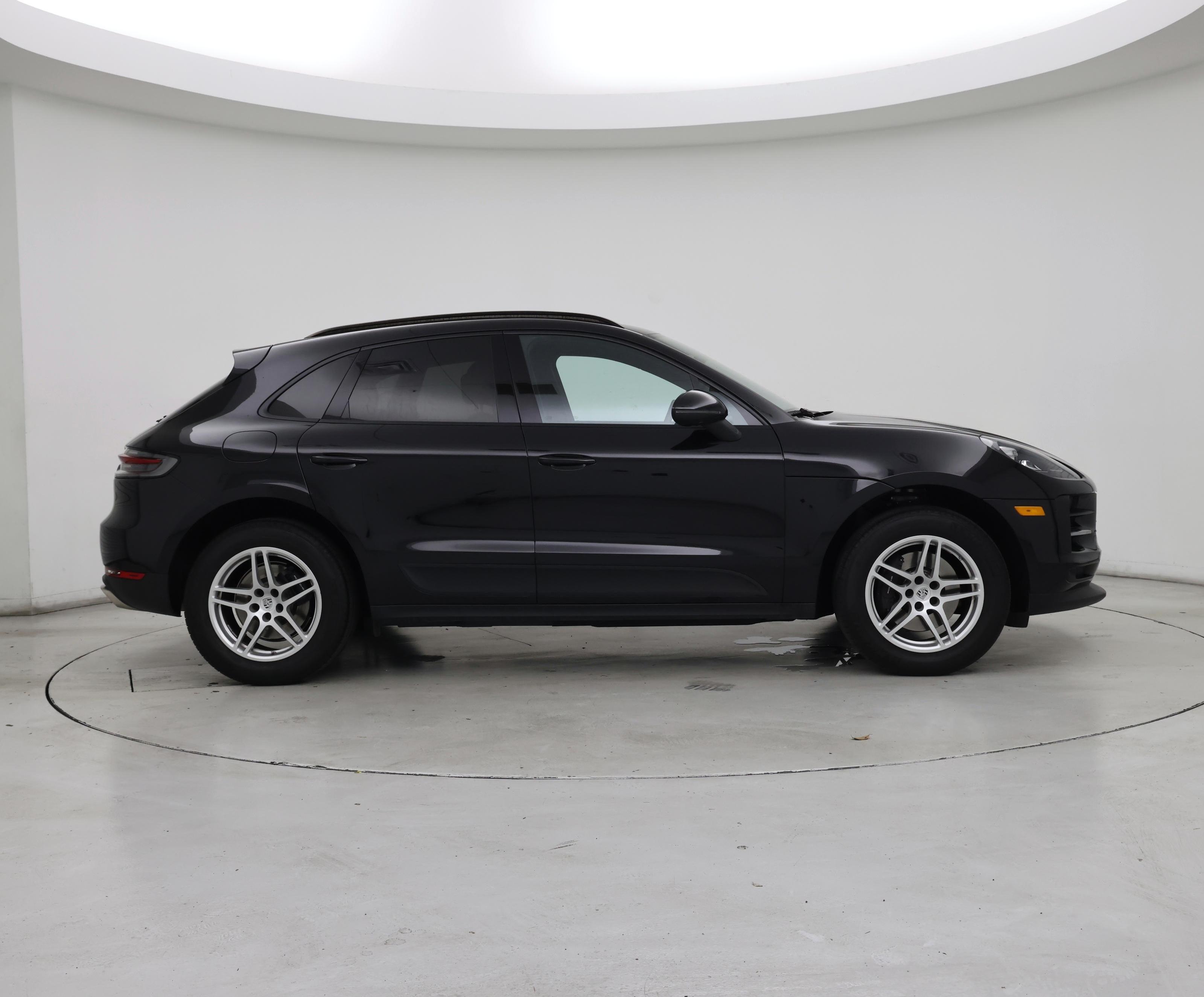 Thumbnail: 2020 Porsche Macan - 7