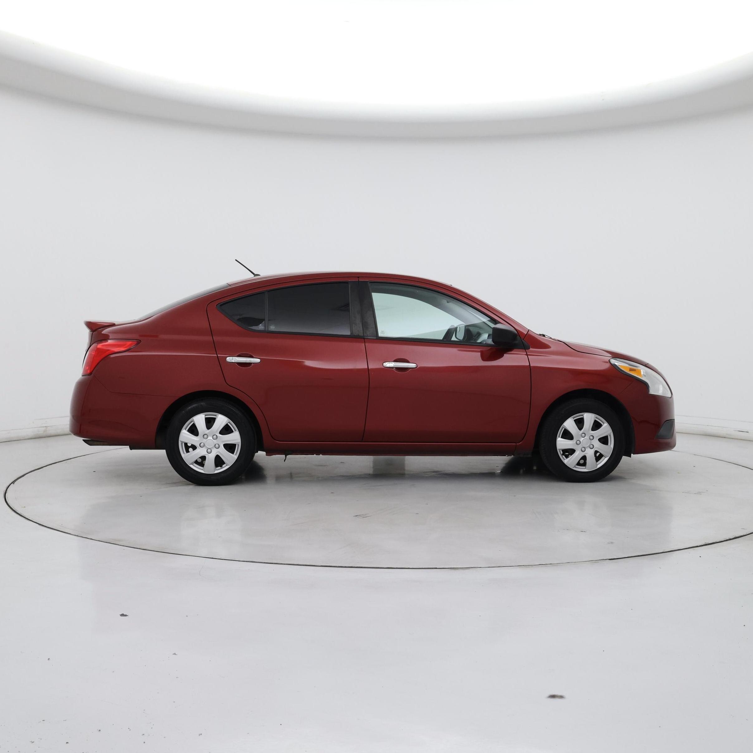 Thumbnail: 2018 Nissan Versa - 7