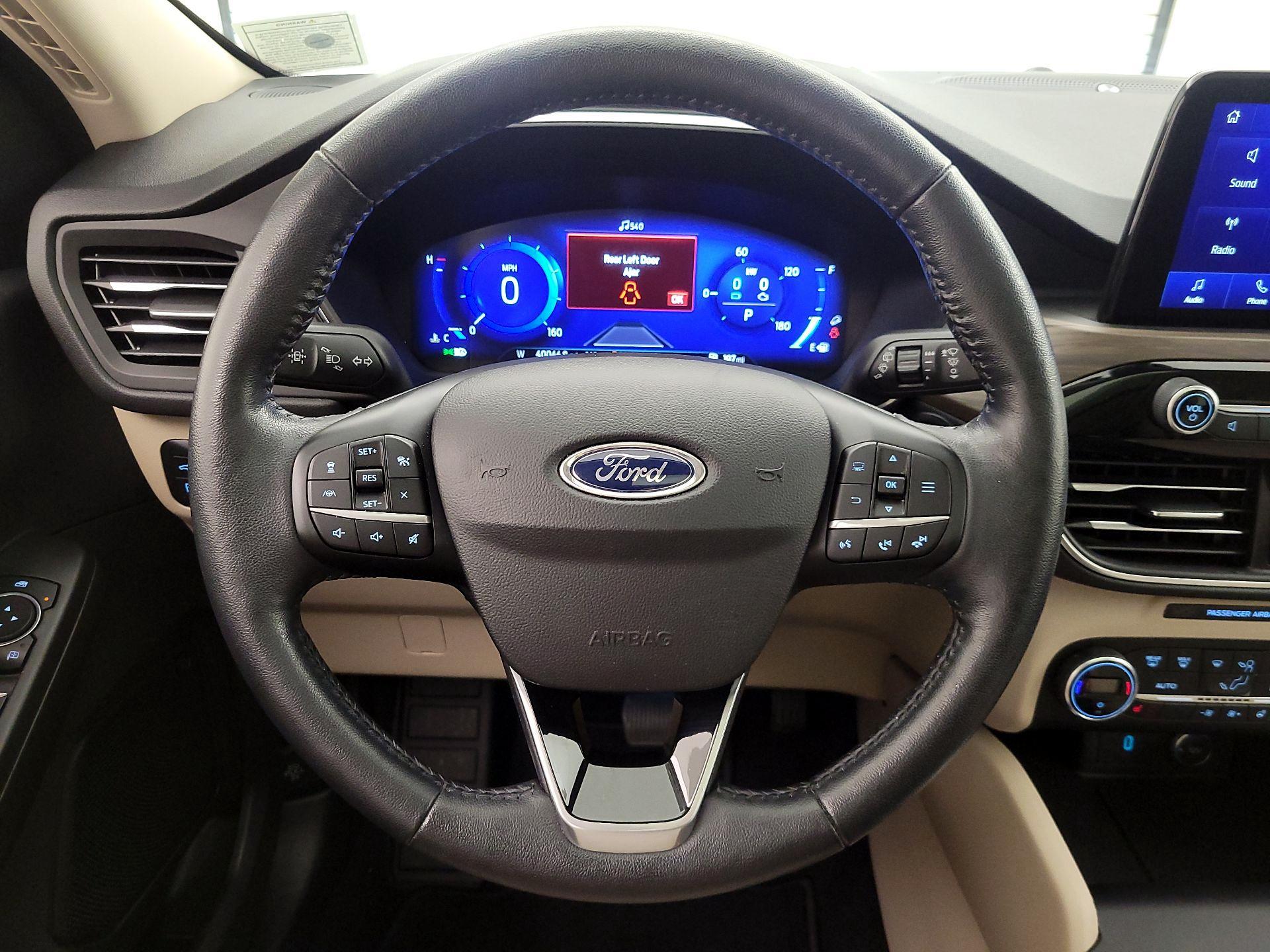 Thumbnail: 2020 Ford Escape - 10