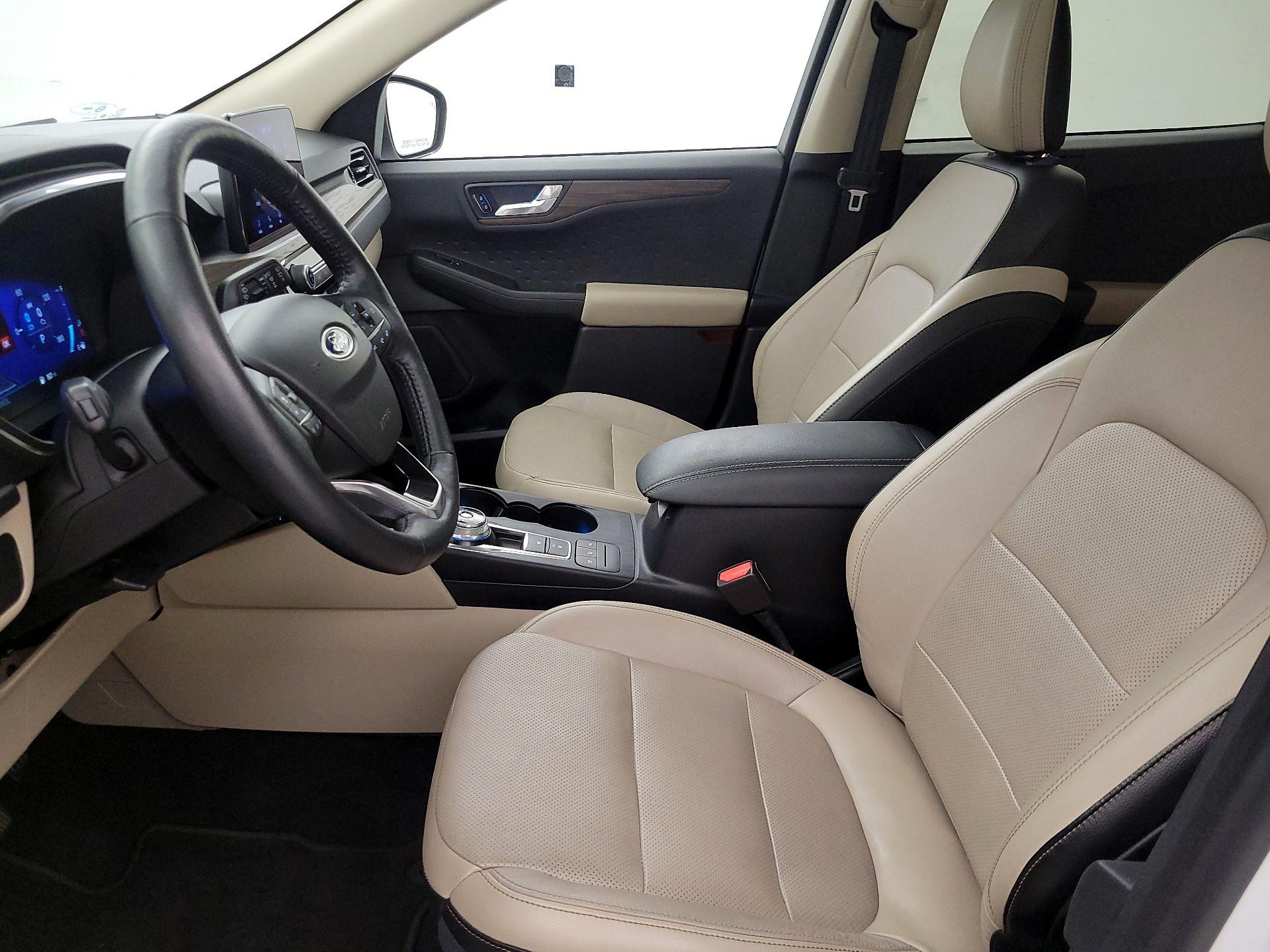 Thumbnail: 2020 Ford Escape - 11