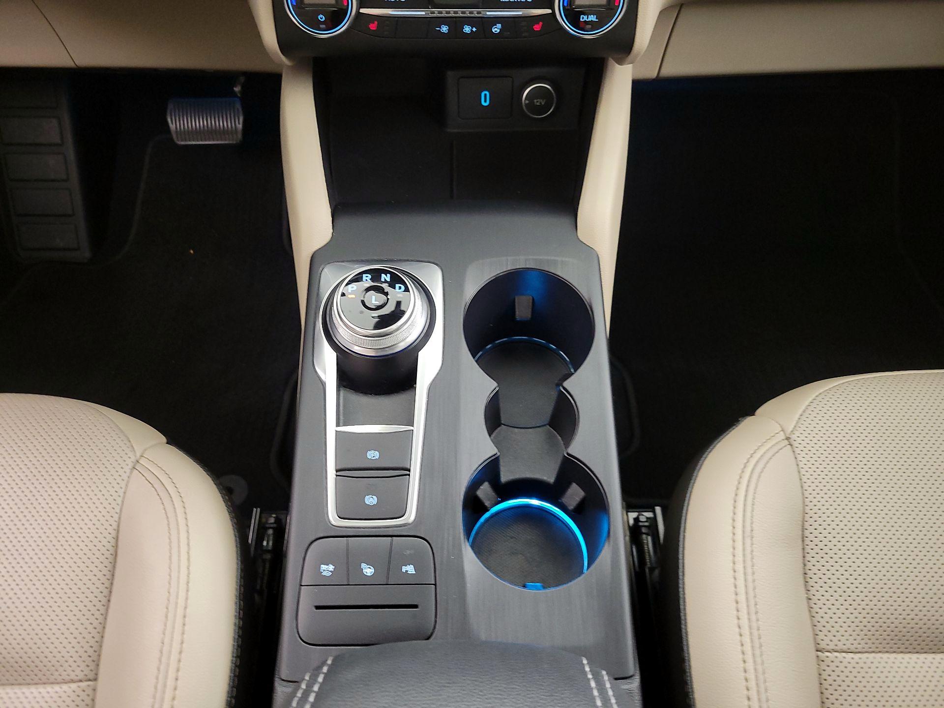 Thumbnail: 2020 Ford Escape - 18