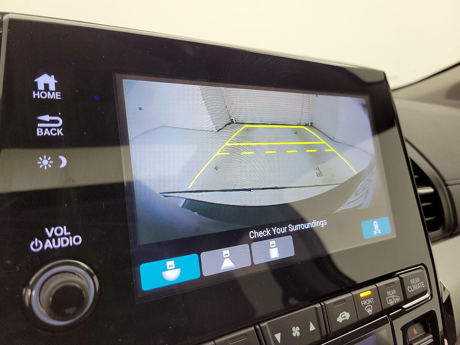 Thumbnail: 2019 Honda Odyssey - 15