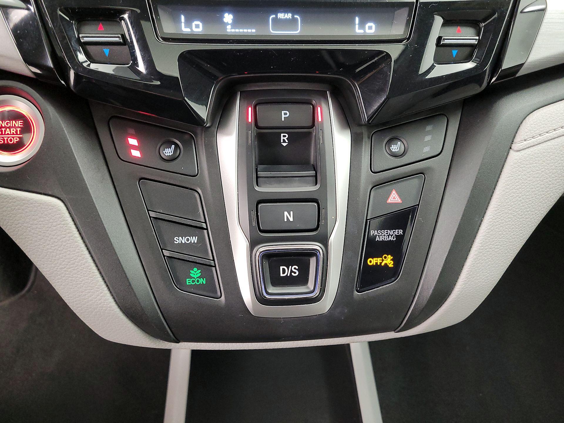 Thumbnail: 2019 Honda Odyssey - 18