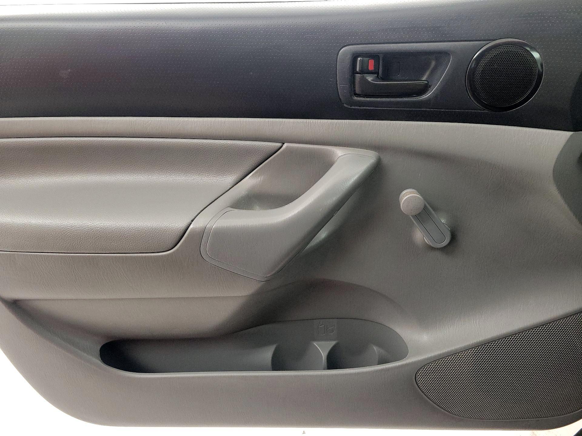 Thumbnail: 2014 Toyota Tacoma - 12