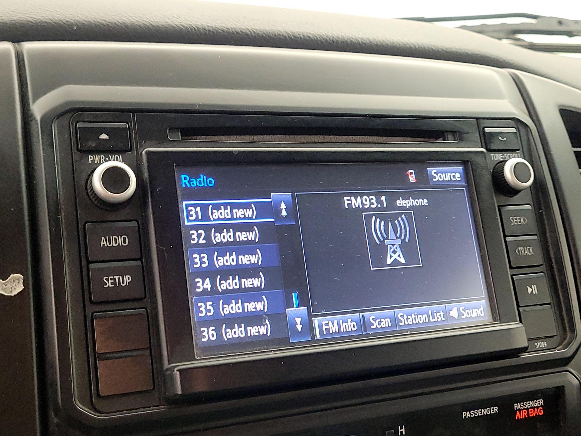 Thumbnail: 2014 Toyota Tacoma - 14