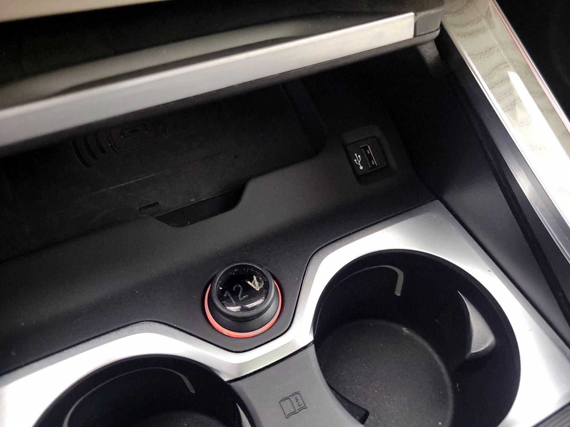 Thumbnail: 2020 BMW X5 - 19