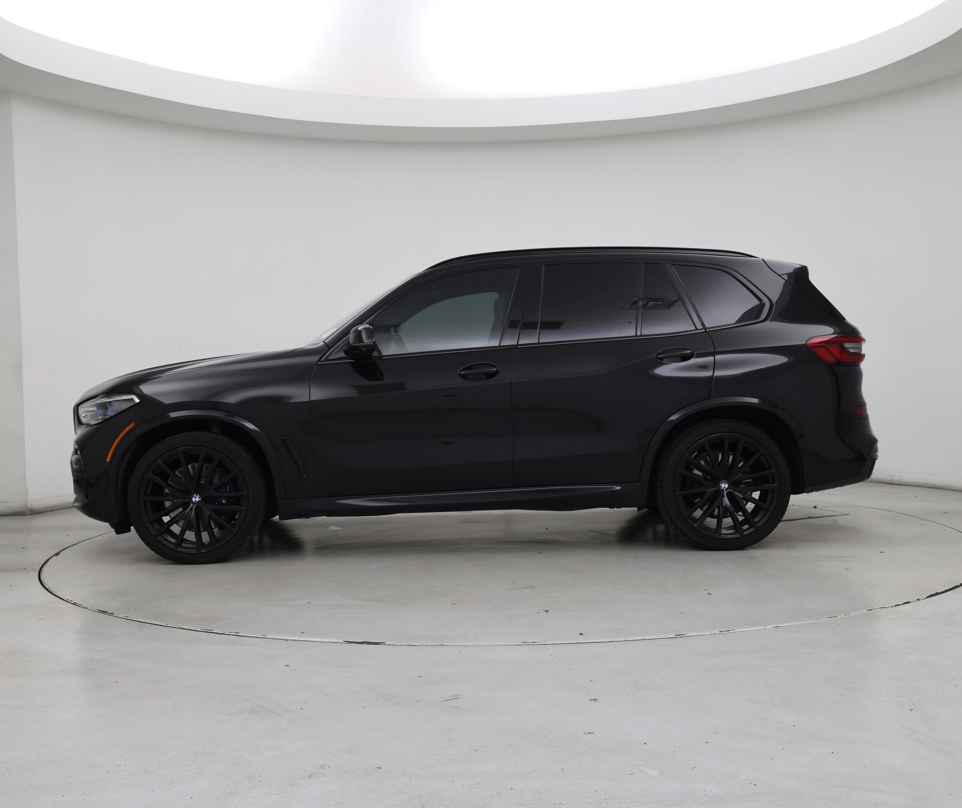 Thumbnail: 2020 BMW X5 - 3