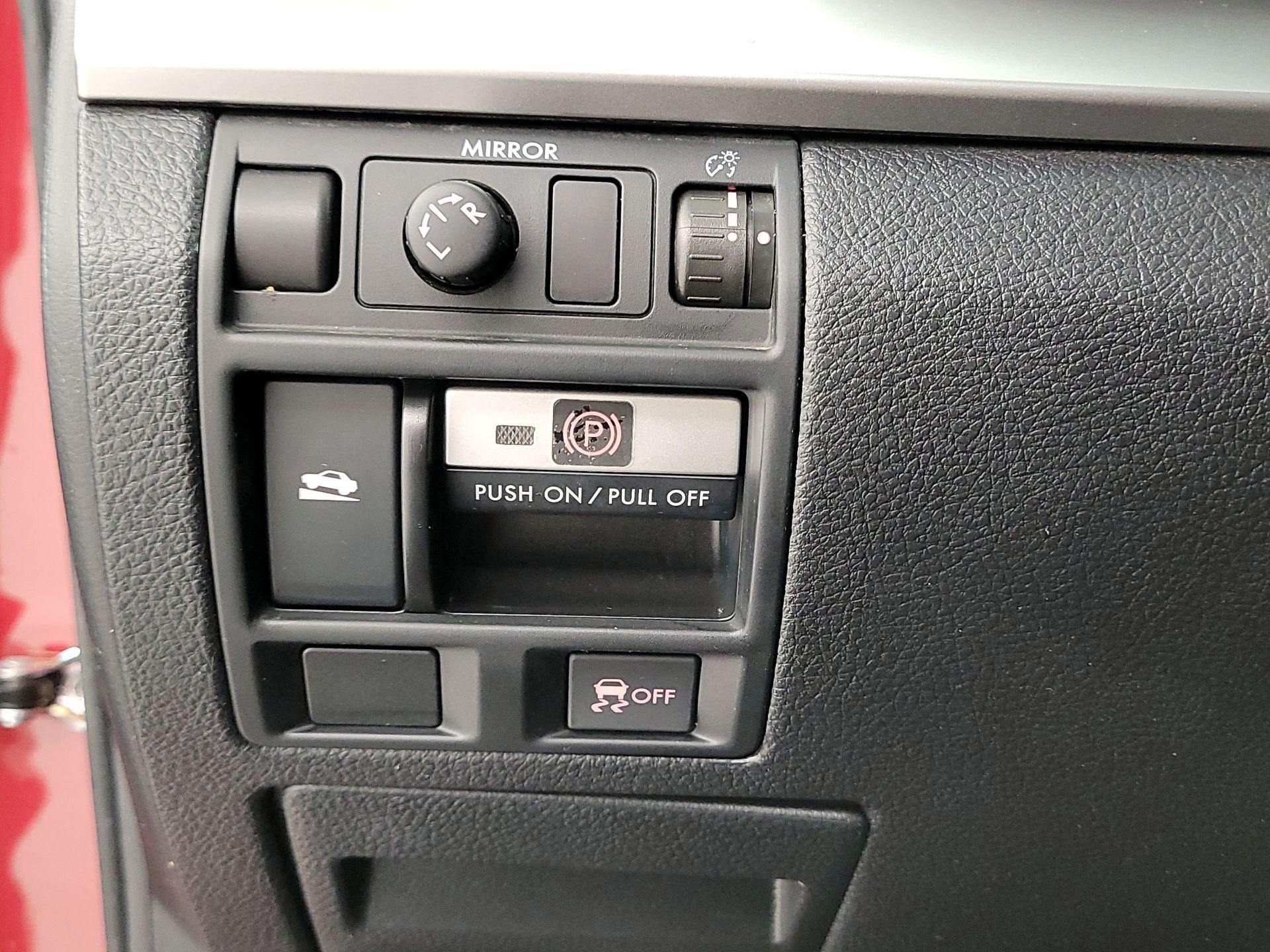 Thumbnail: 2014 Subaru Outback - 13