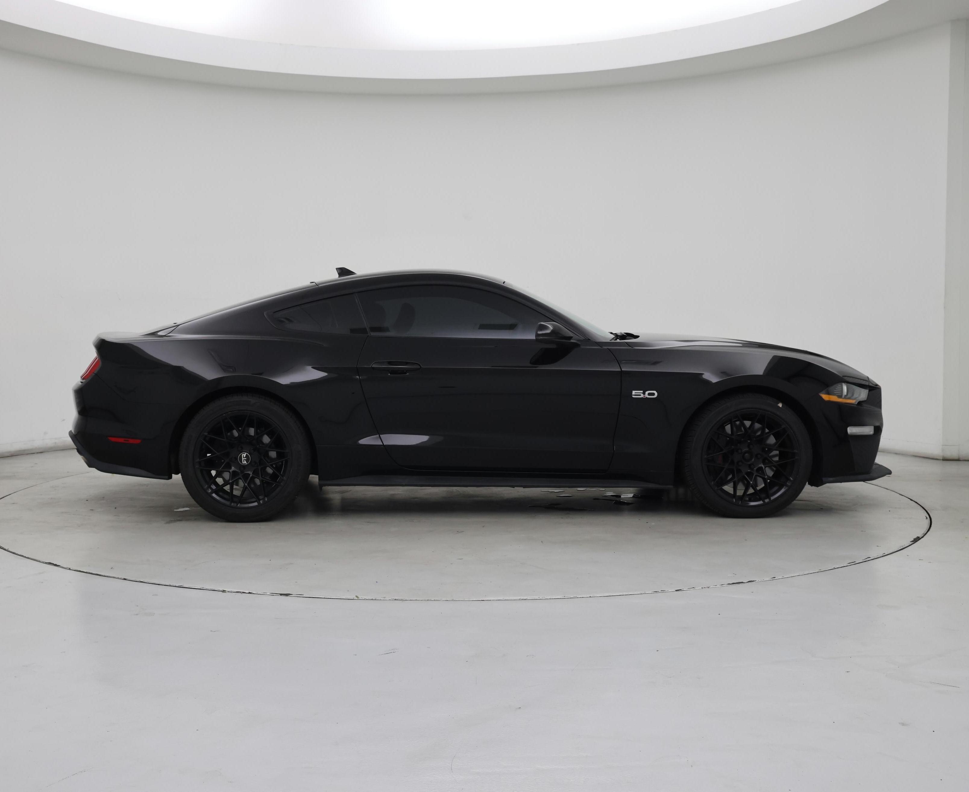Thumbnail: 2021 Ford Mustang - 7