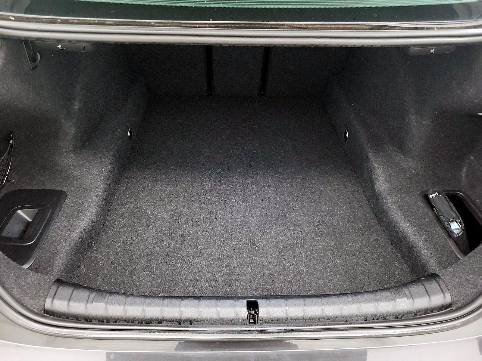 2023 BMW 5 Series 530i - Photo 23