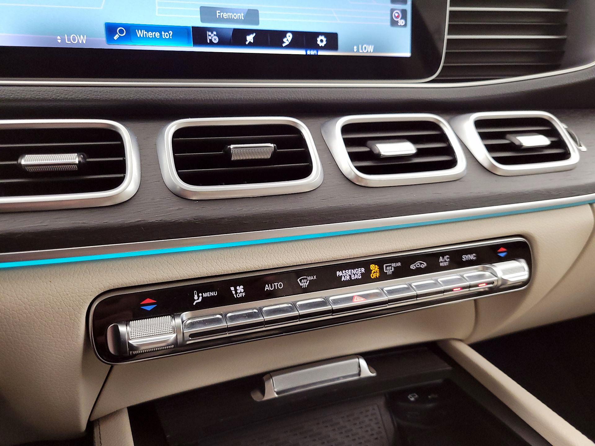 Thumbnail: 2021 Mercedes-Benz GLE - 17