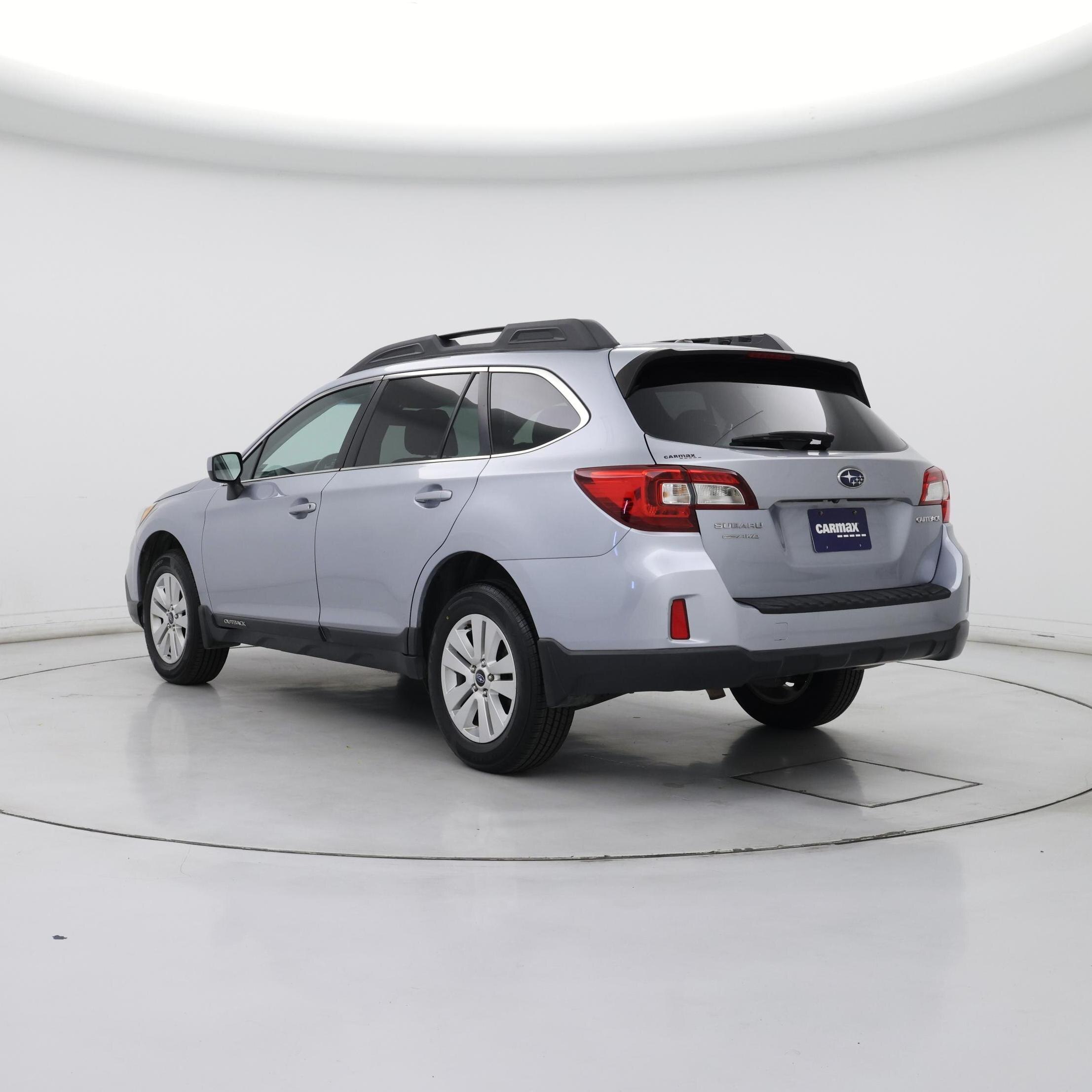 Thumbnail: 2015 Subaru Outback - 2