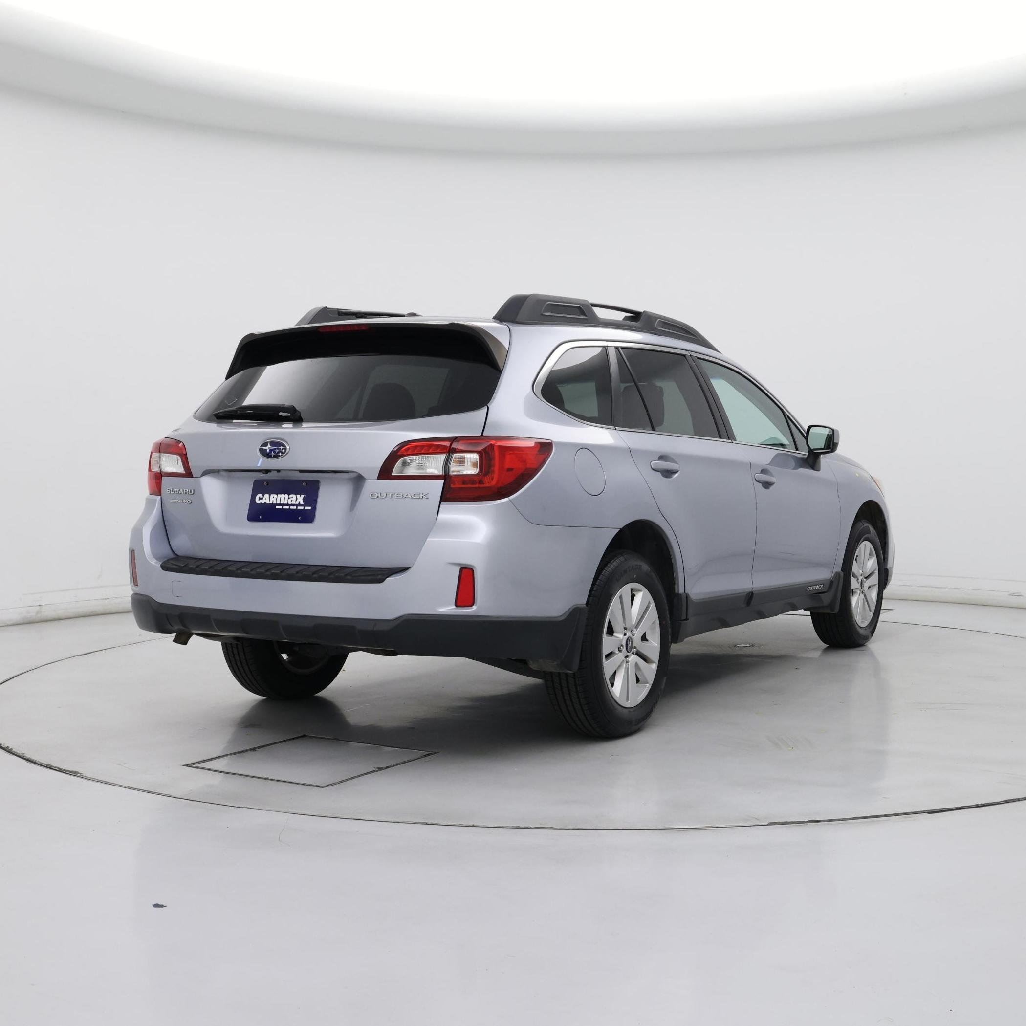 Thumbnail: 2015 Subaru Outback - 8