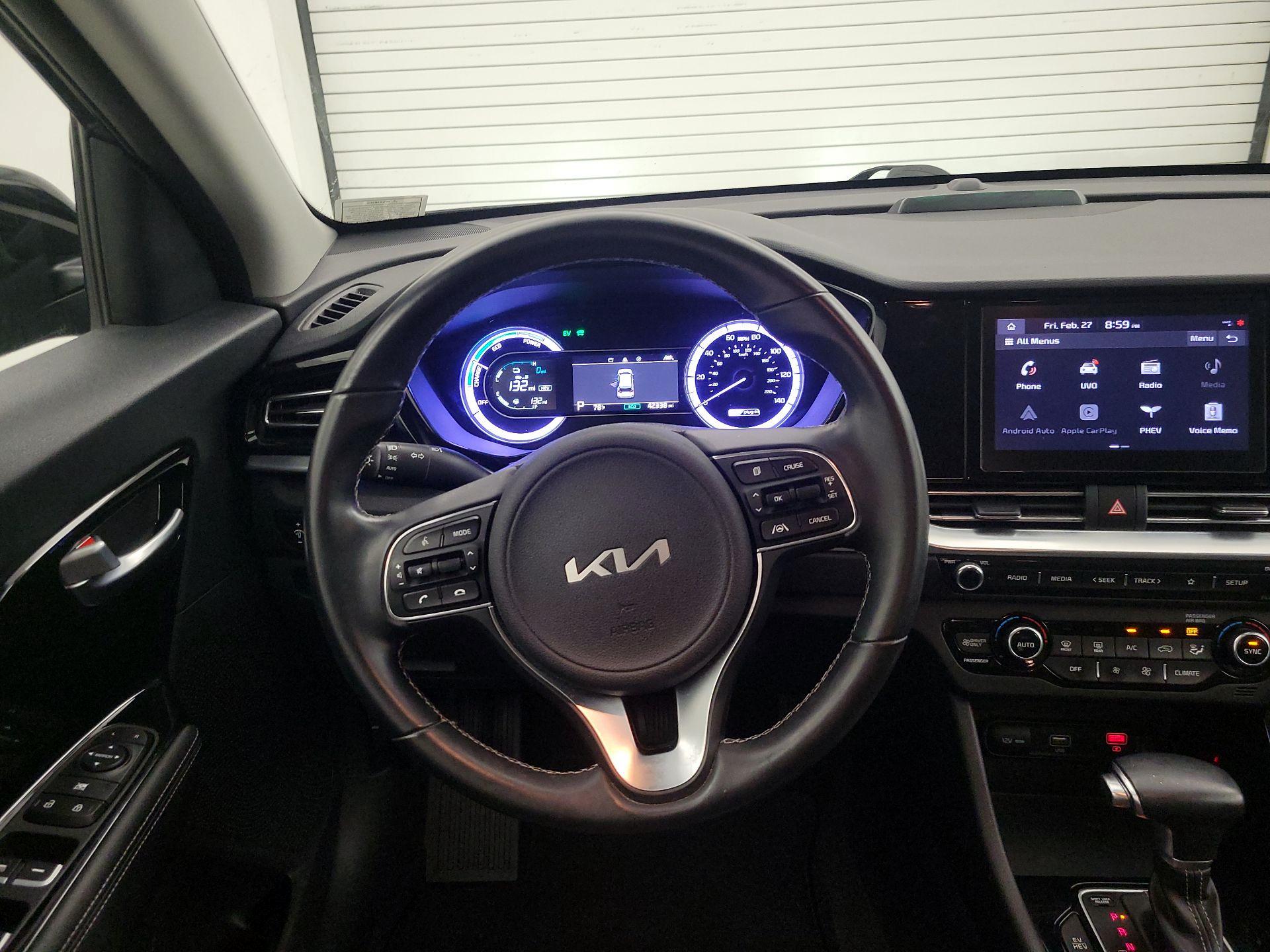 Thumbnail: 2022 Kia Niro - 10