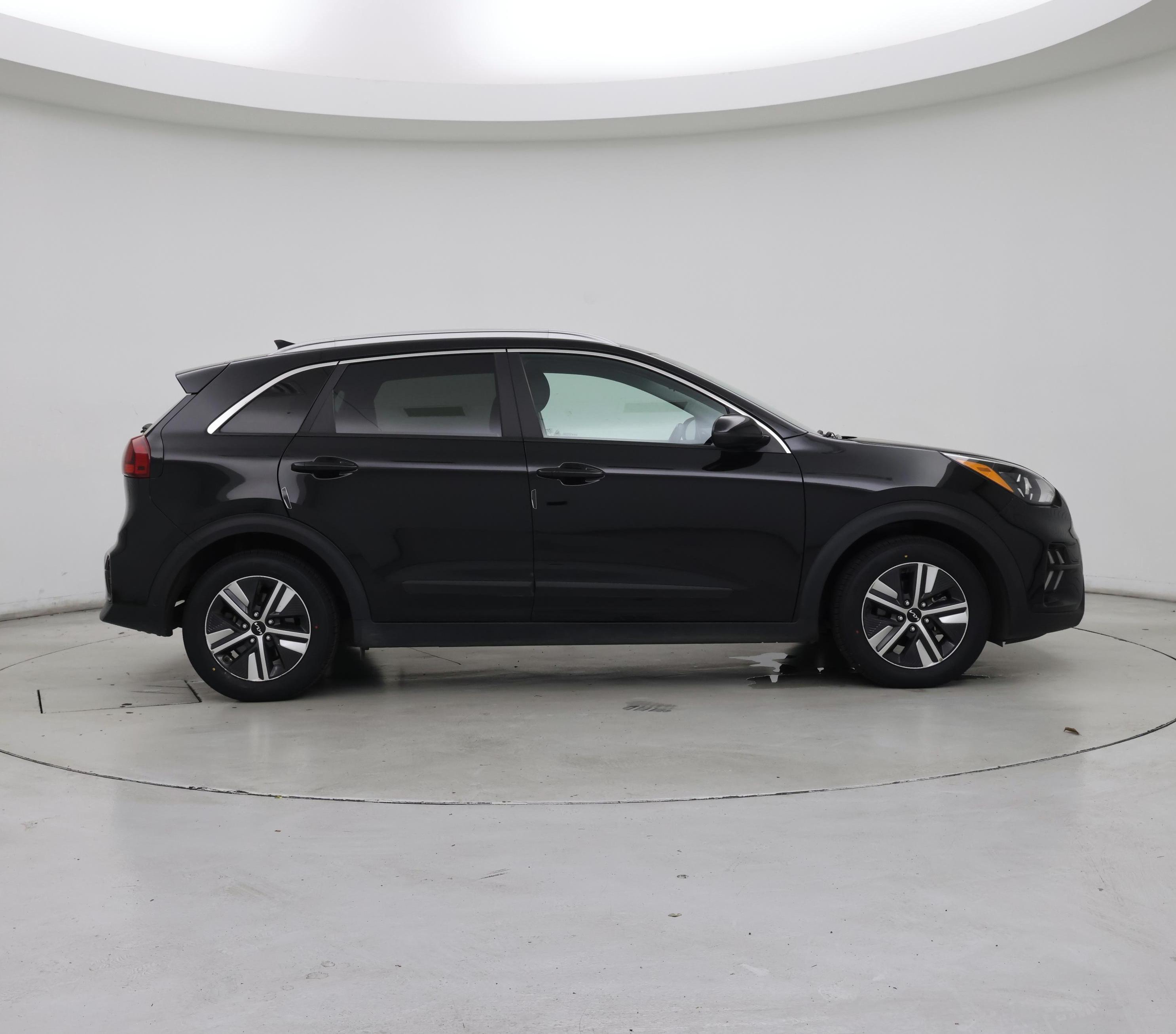 Thumbnail: 2022 Kia Niro - 7